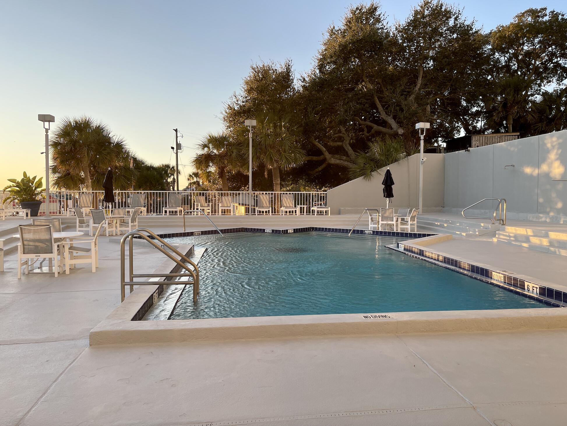 DESTIN YACHT CLUB - Residential