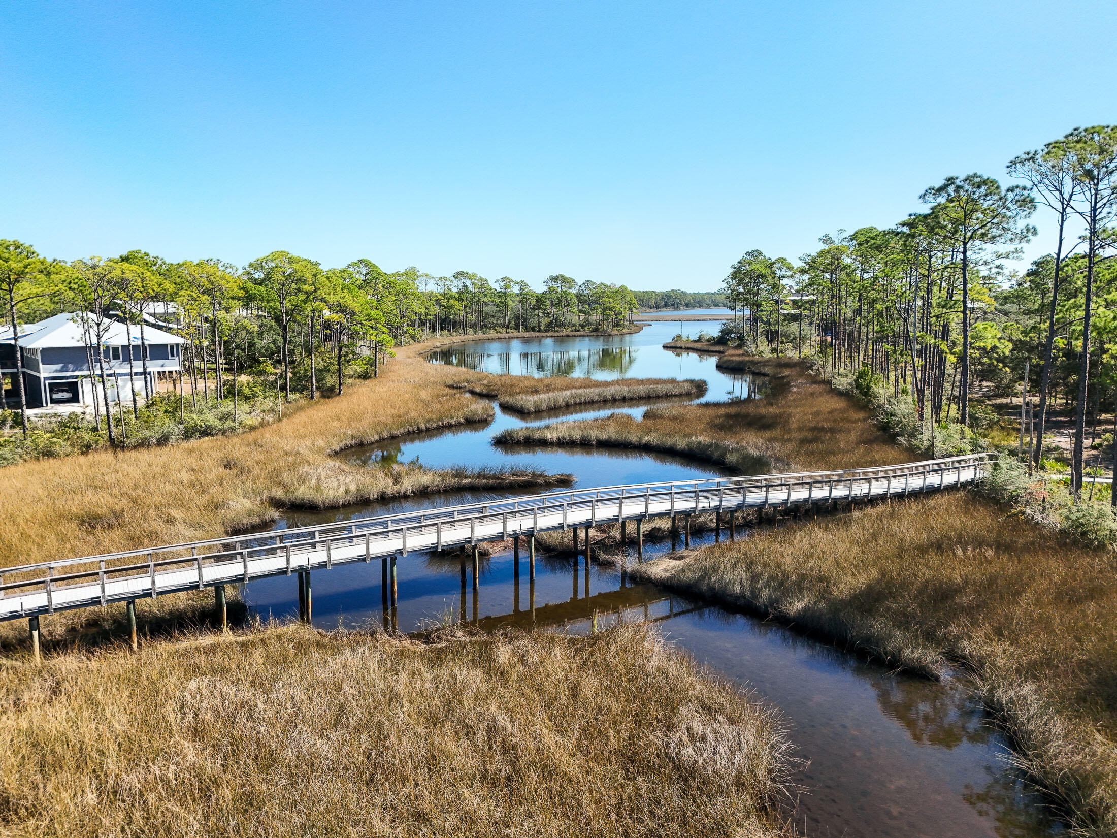 RIVERCAMPS ON CROOKED CREEK - Land