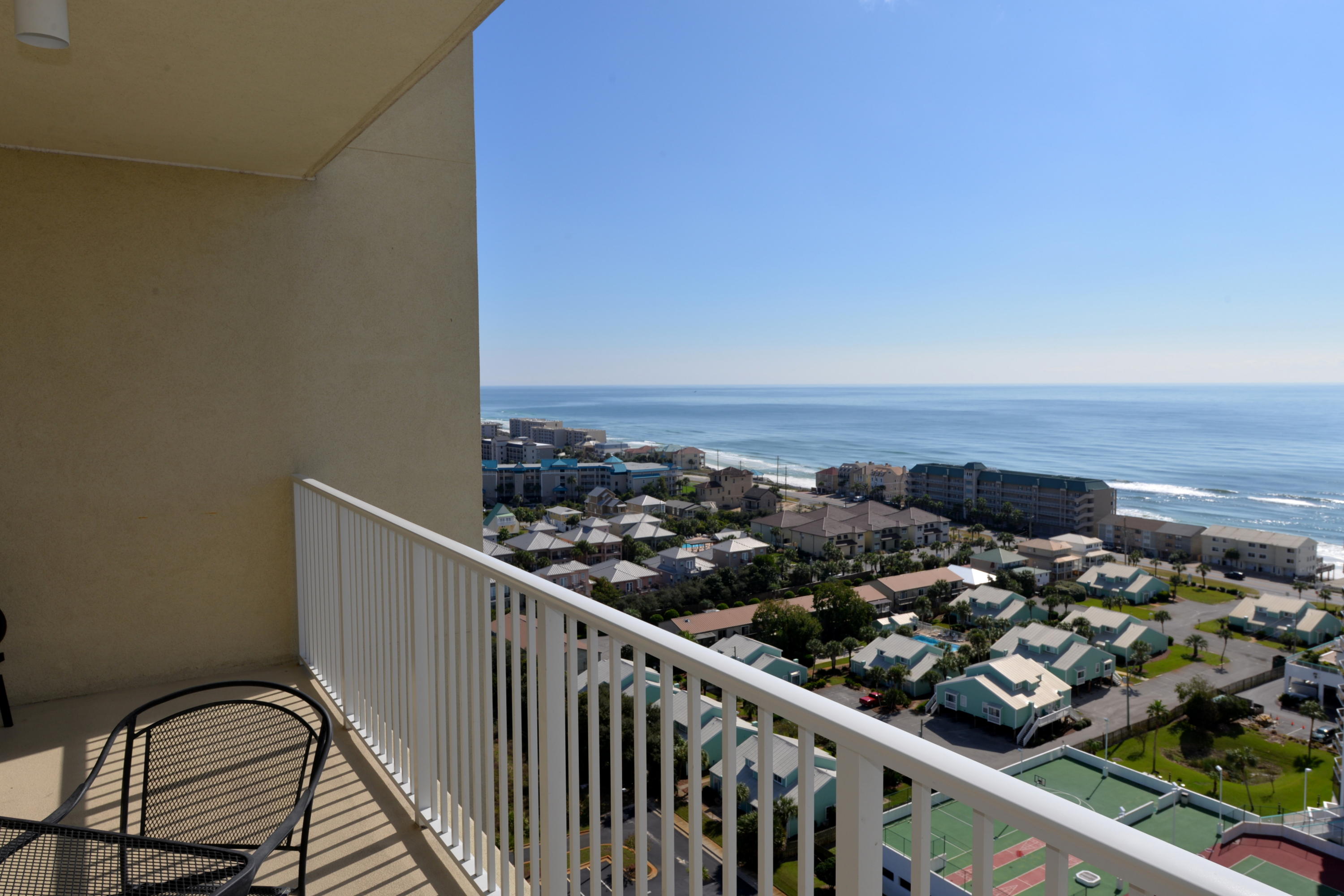 ARIEL DUNES - Residential