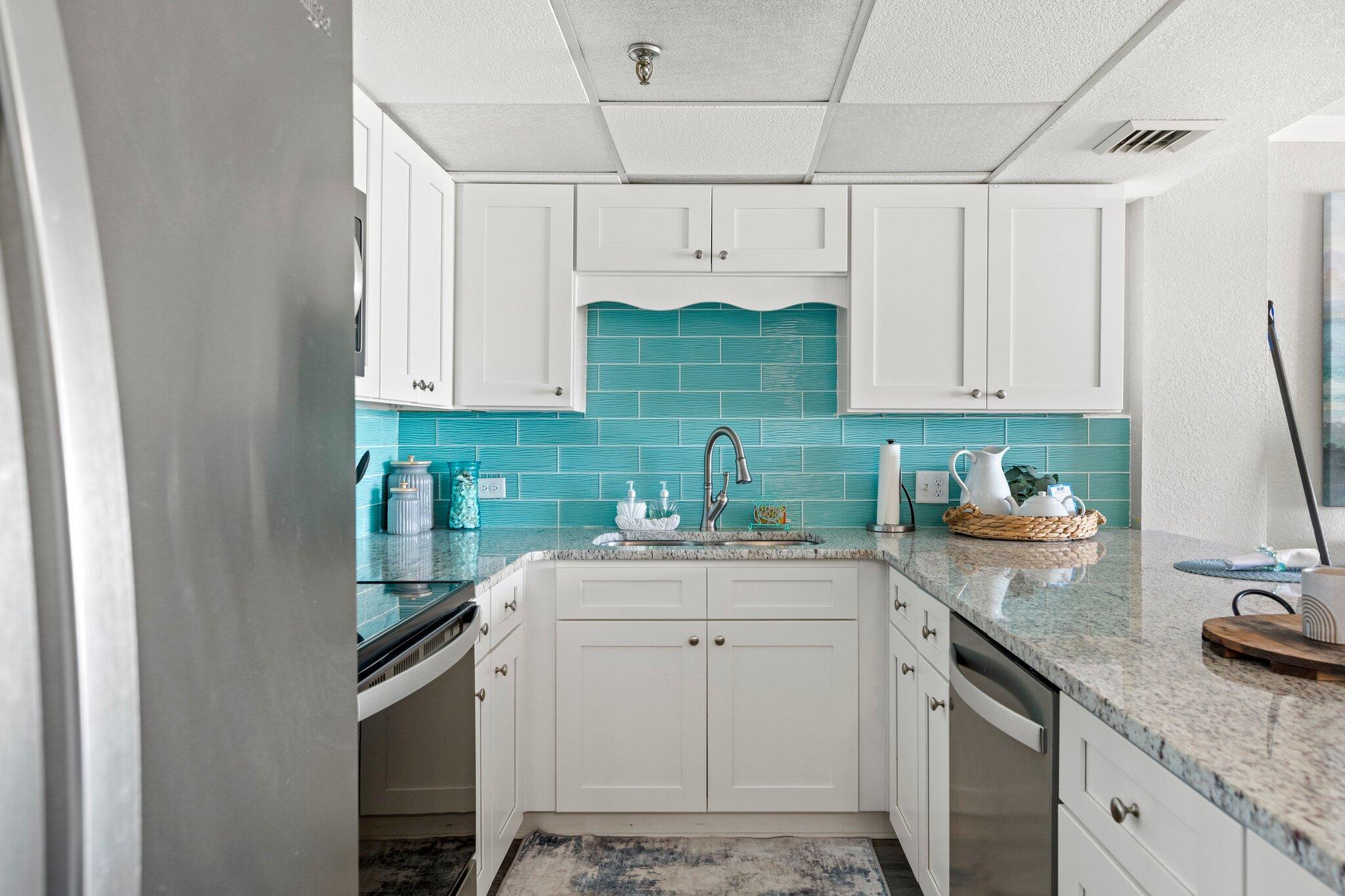 GULFSIDE BEACH CONDO - Residential