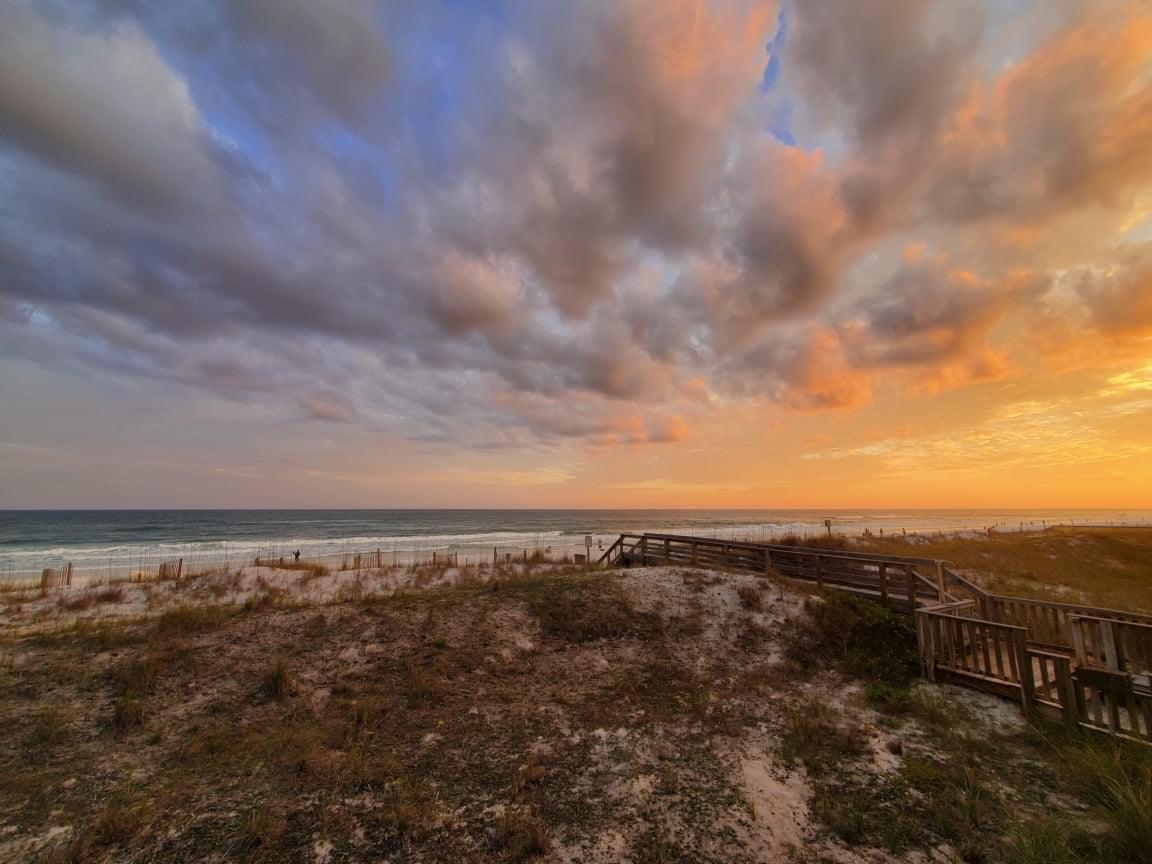 GULFSIDE BEACH CONDO - Residential