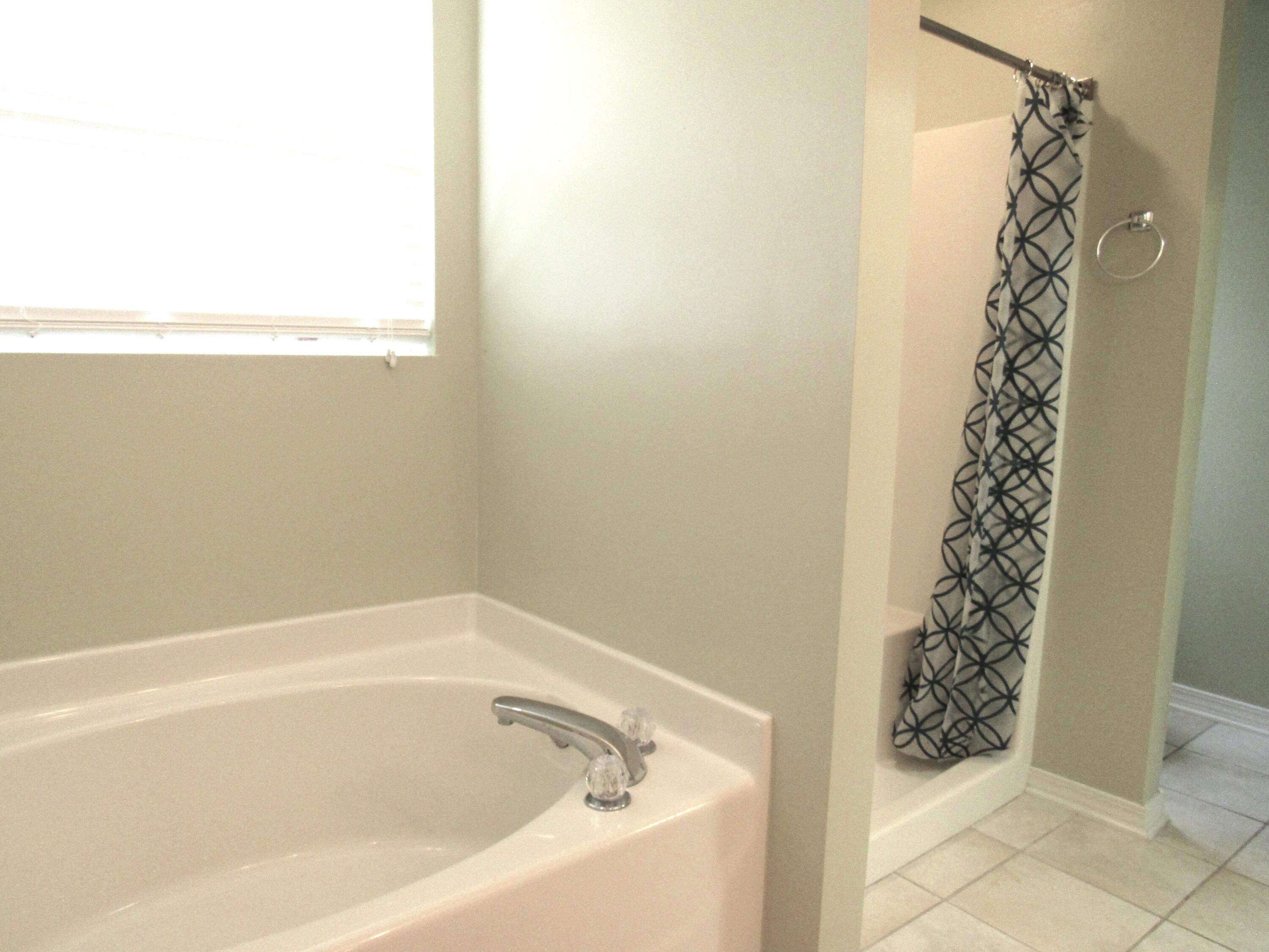 OAK PARK ESTATES - Residential