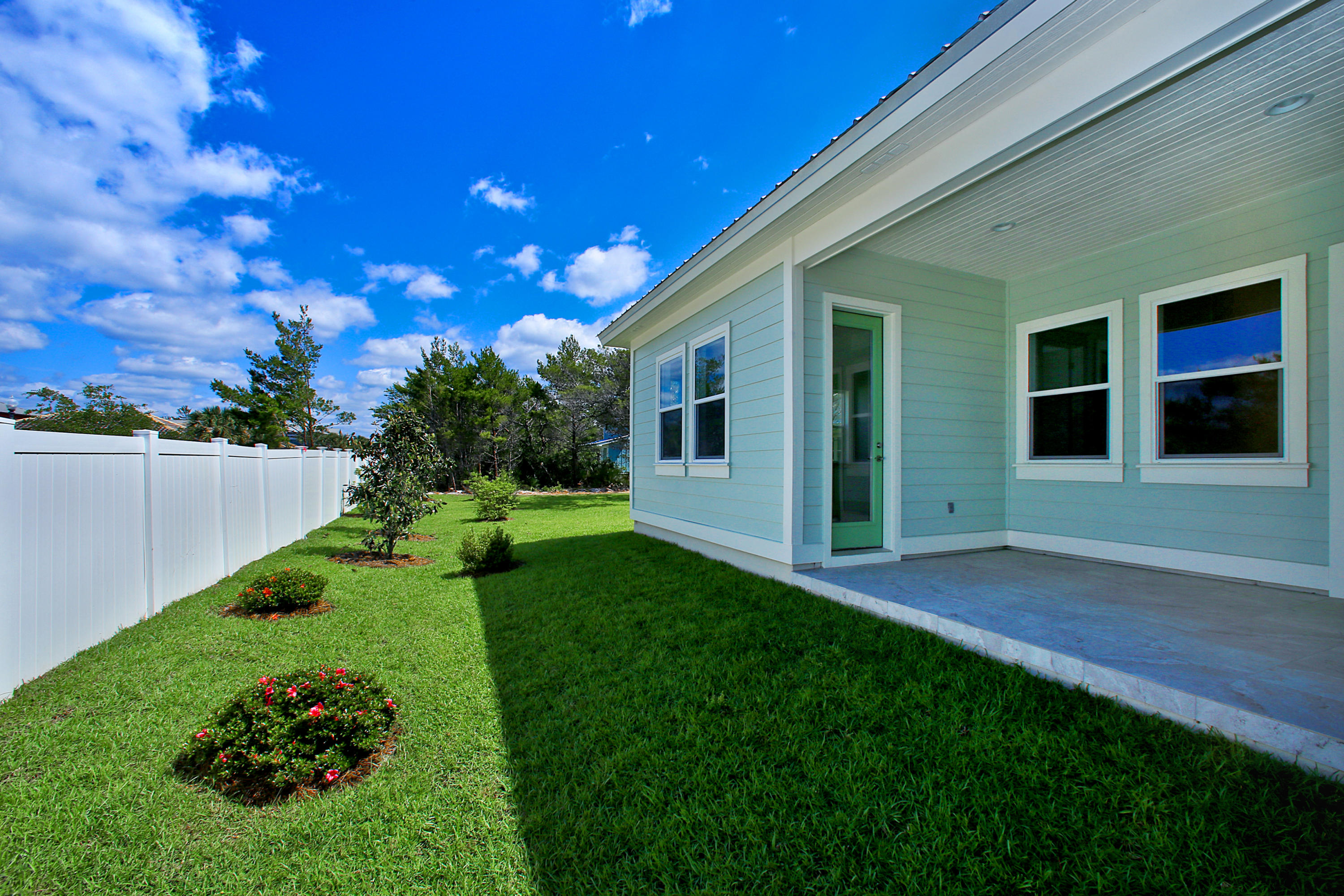 FRANGISTA BEACH 2ND ADDN - Residential