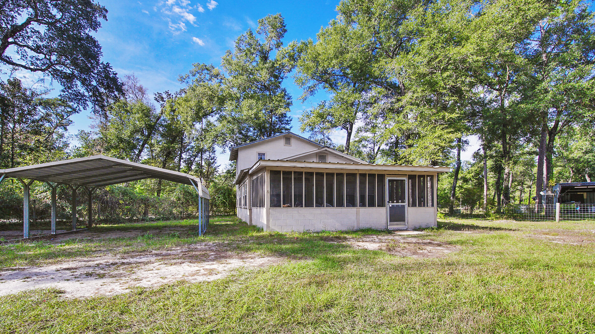 ROOKS BLUFF UNREC - Residential