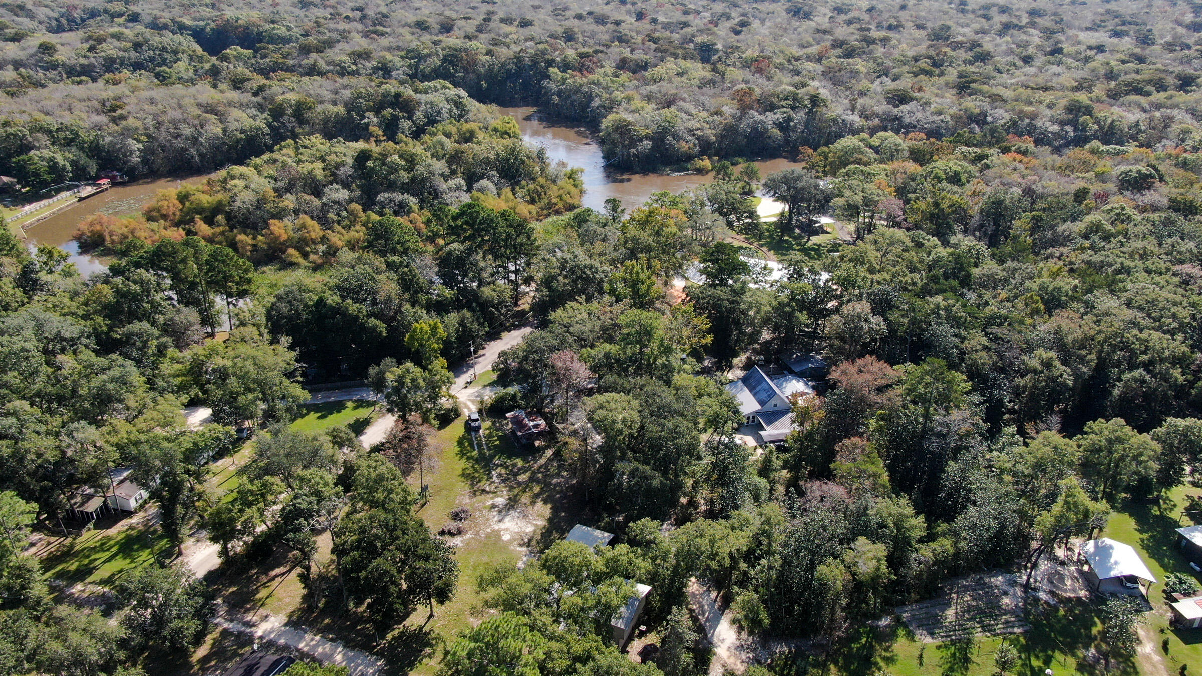 ROOKS BLUFF UNREC - Residential