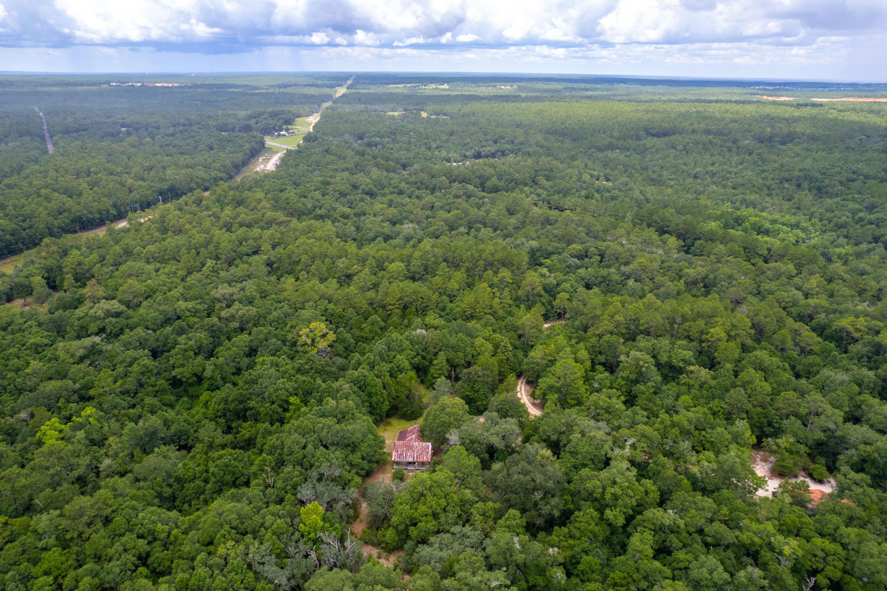 METES & BOUNDS - Land