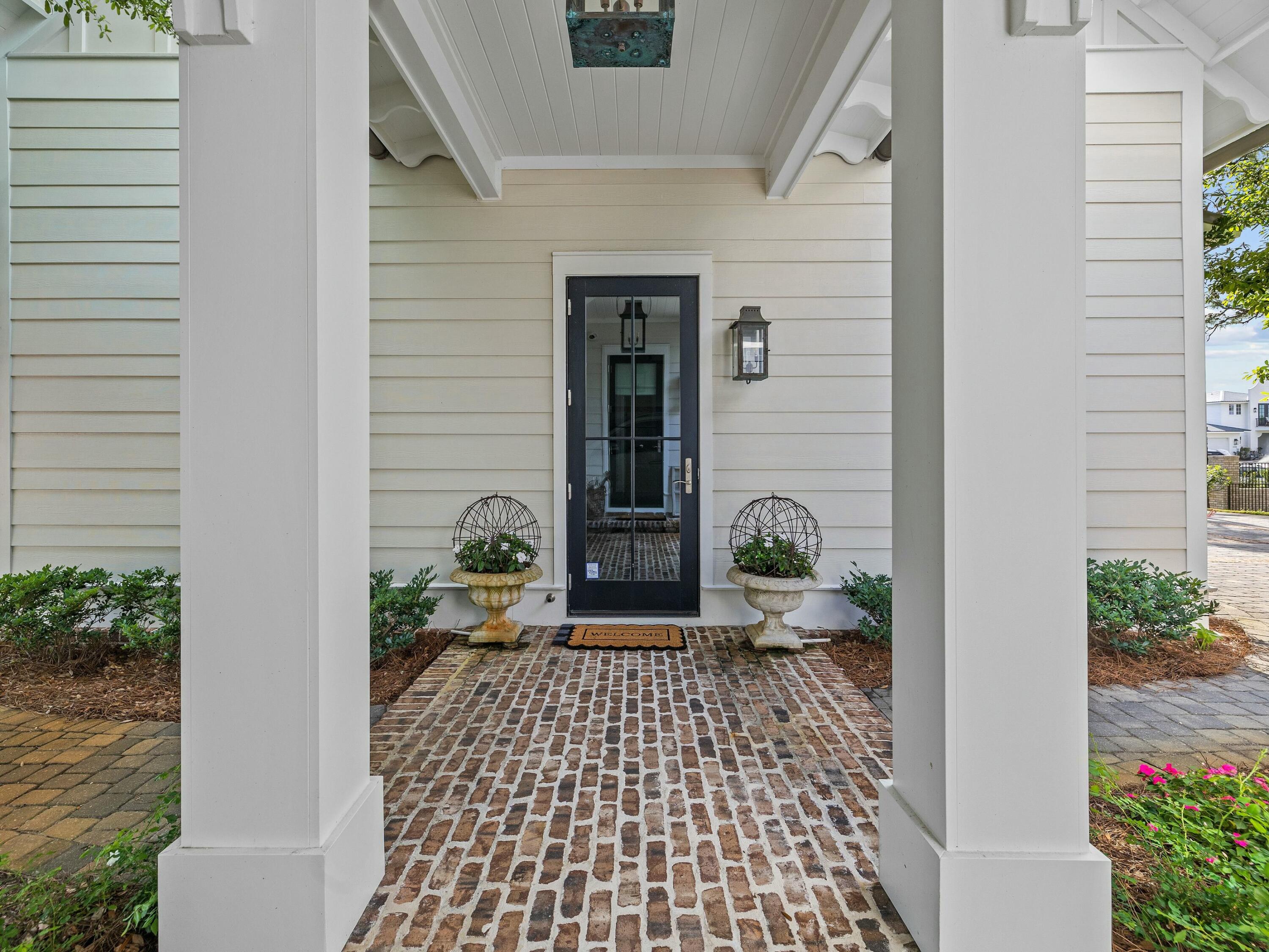 DRIFTWOOD ESTATES - Residential