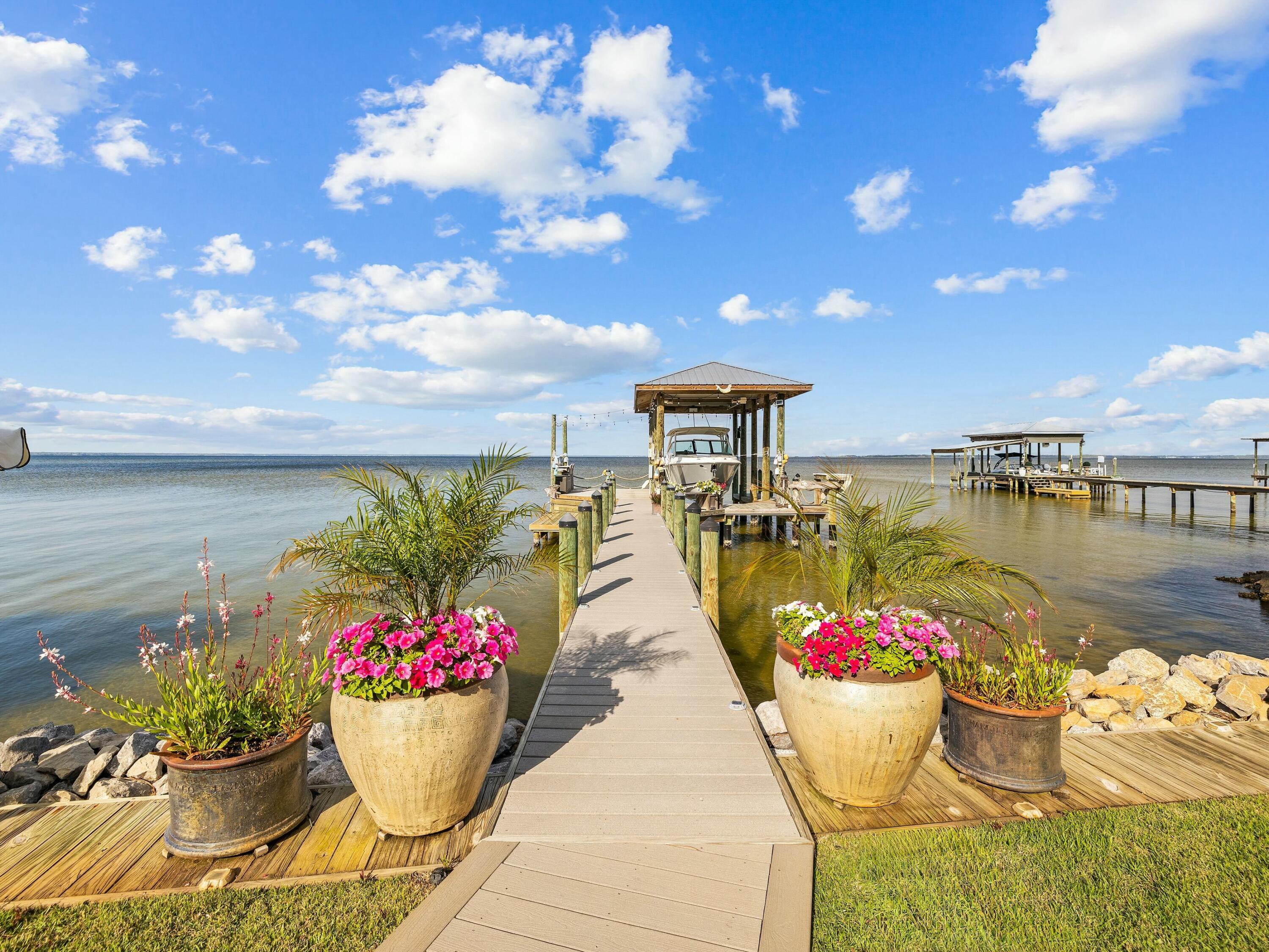 DRIFTWOOD ESTATES - Residential