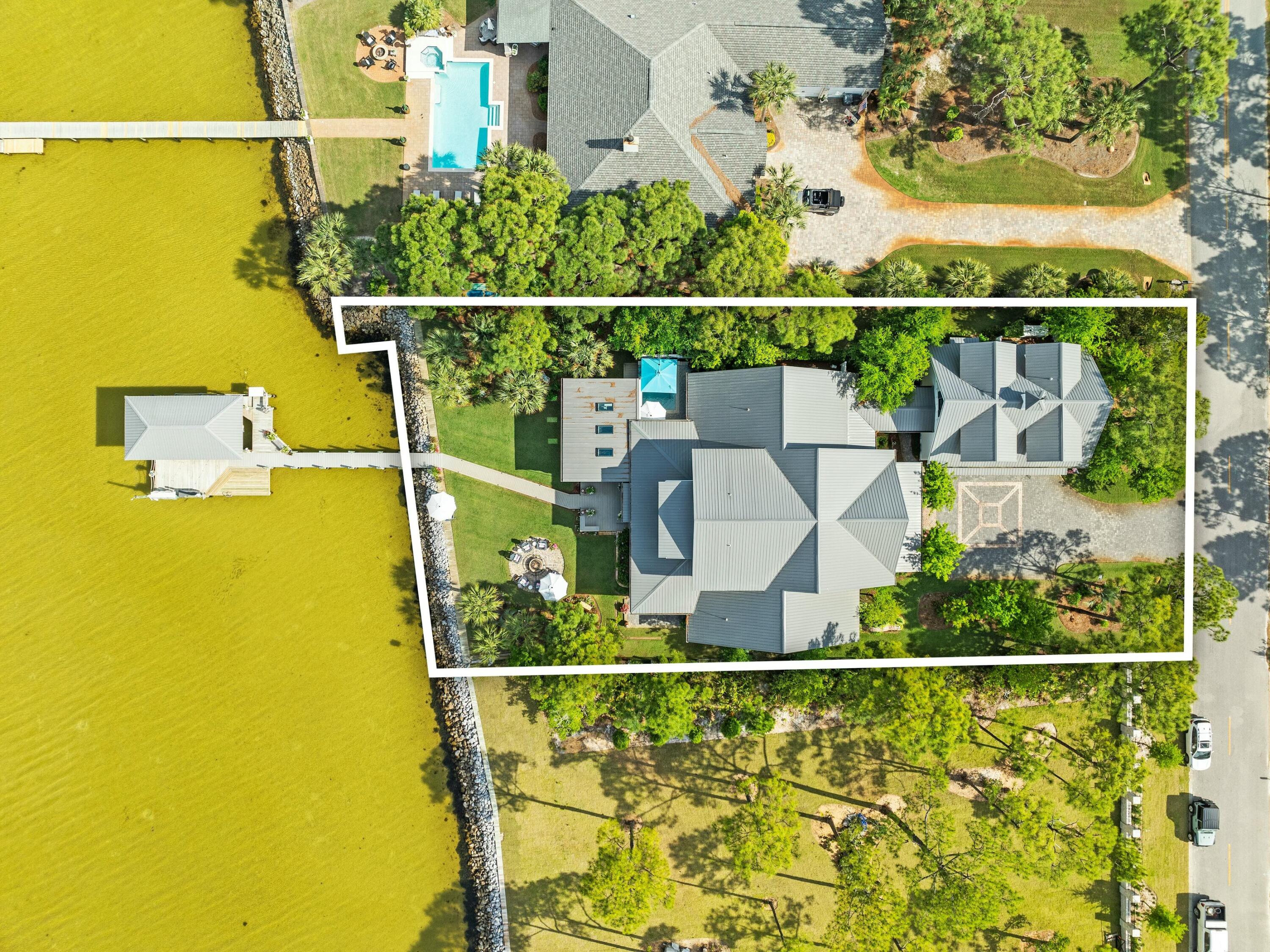DRIFTWOOD ESTATES - Residential