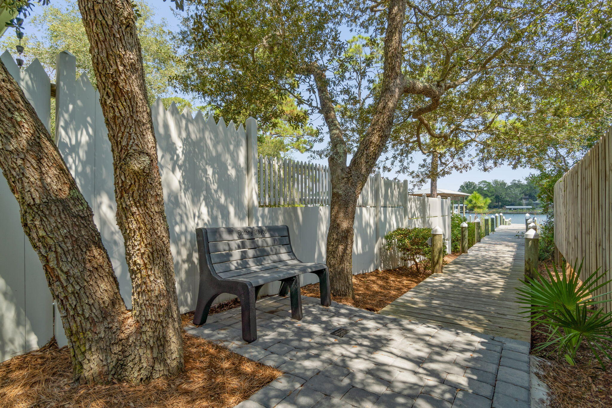 BOTANY BAYOU - Residential