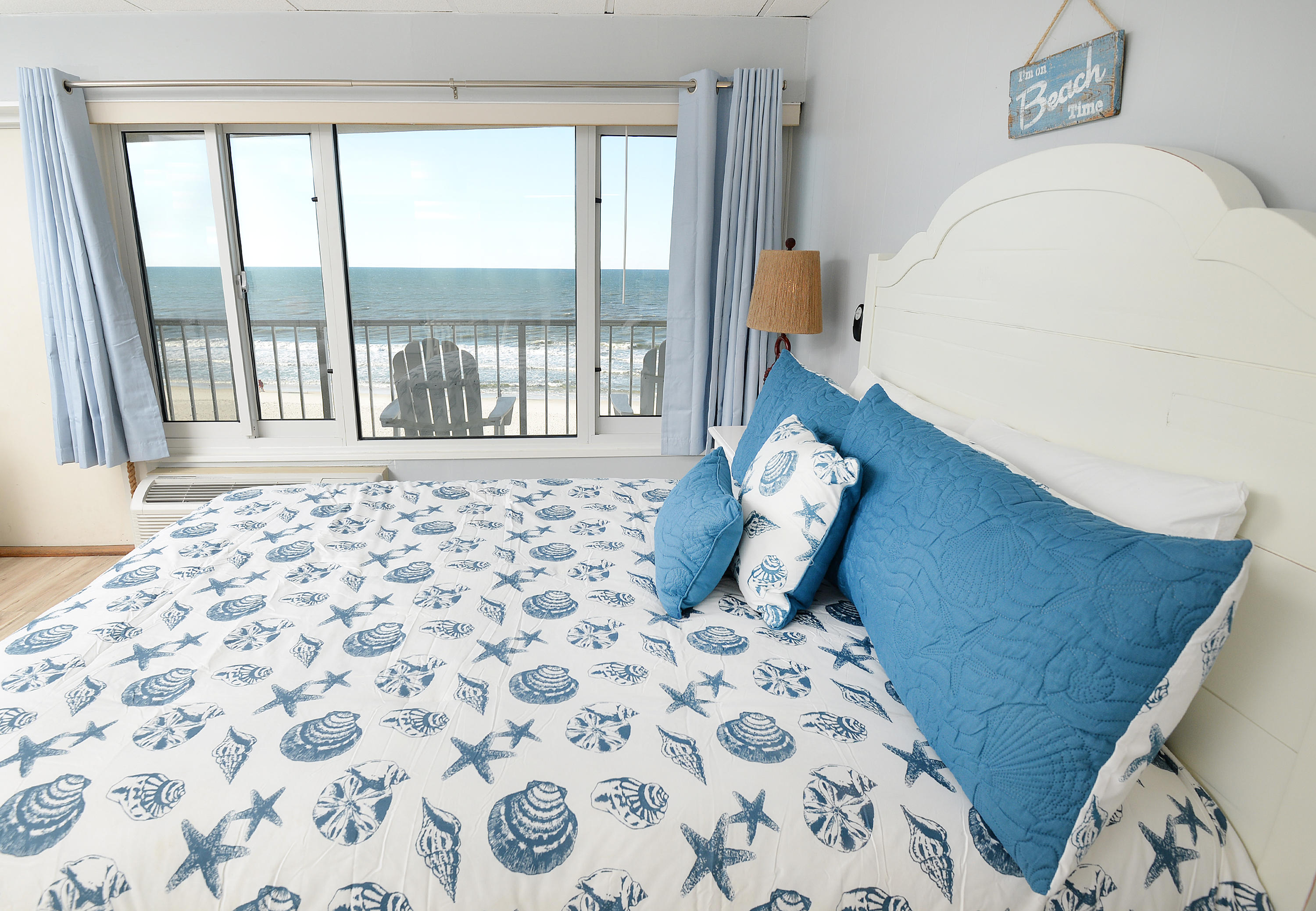 CONTINENTAL CONDO - Residential