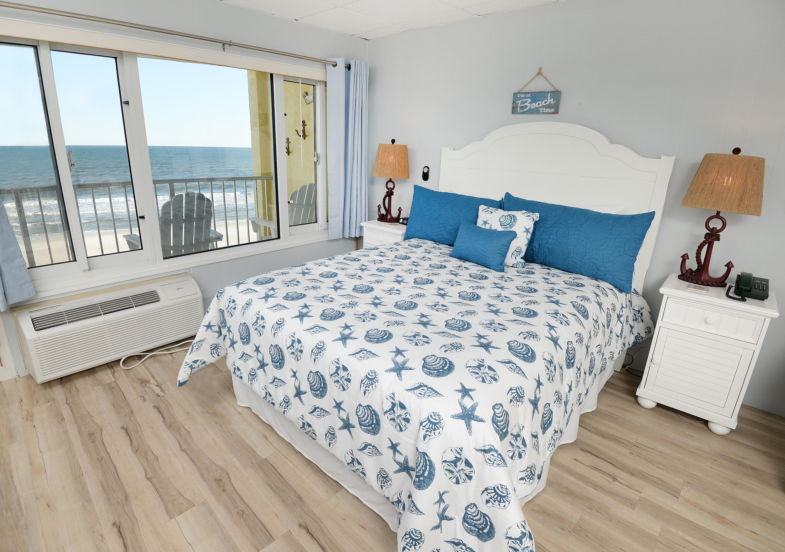 CONTINENTAL CONDO - Residential