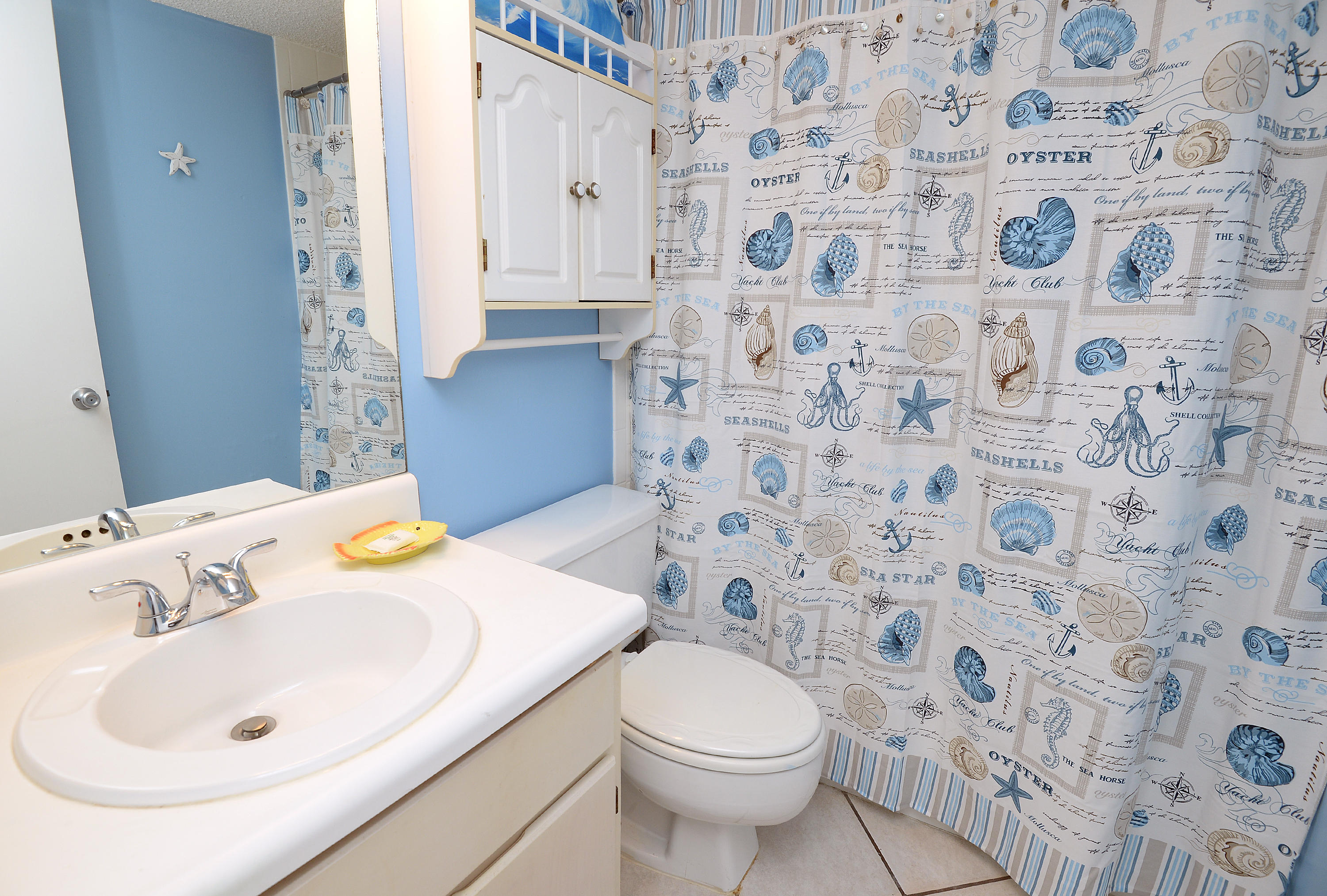 CONTINENTAL CONDO - Residential