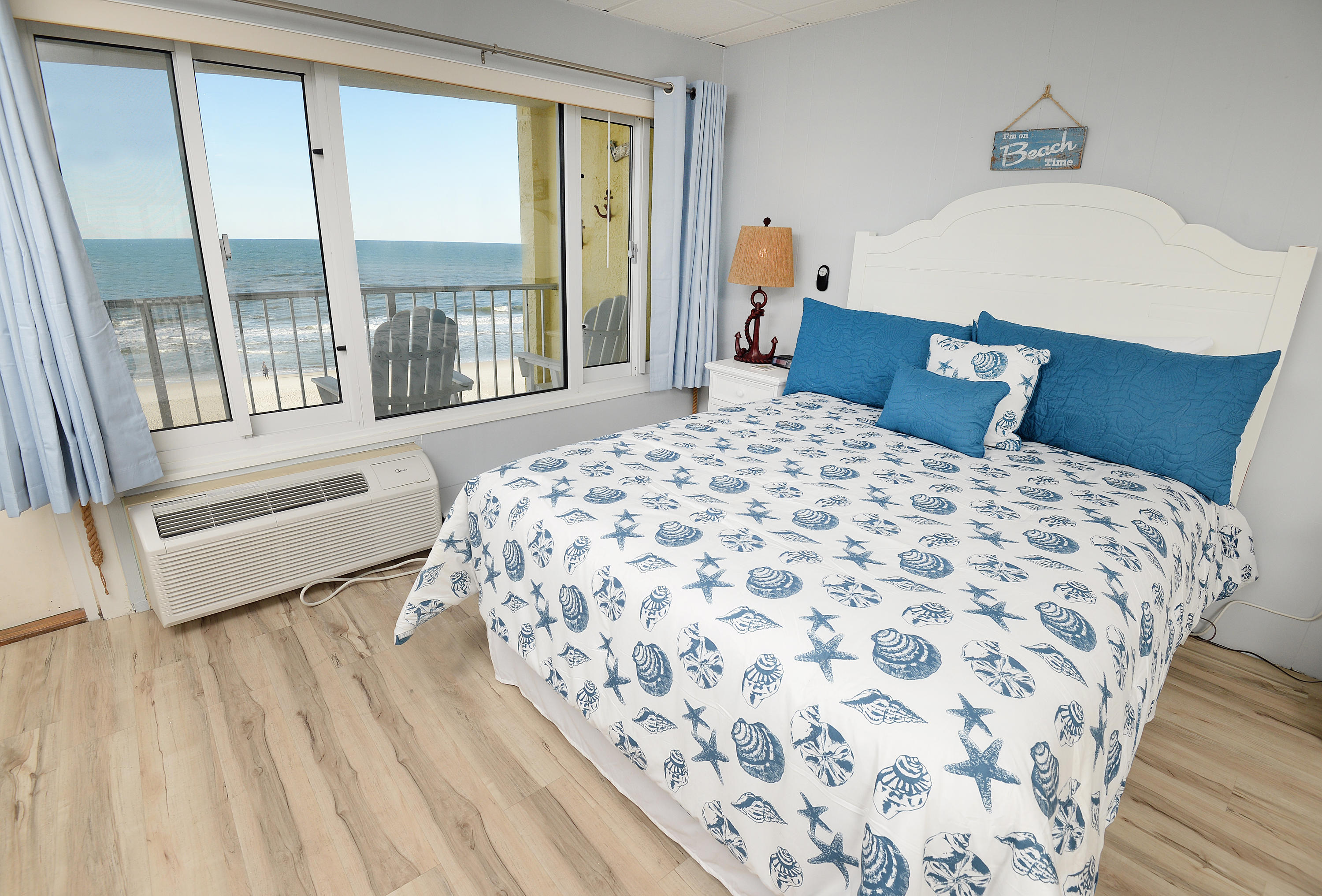CONTINENTAL CONDO - Residential