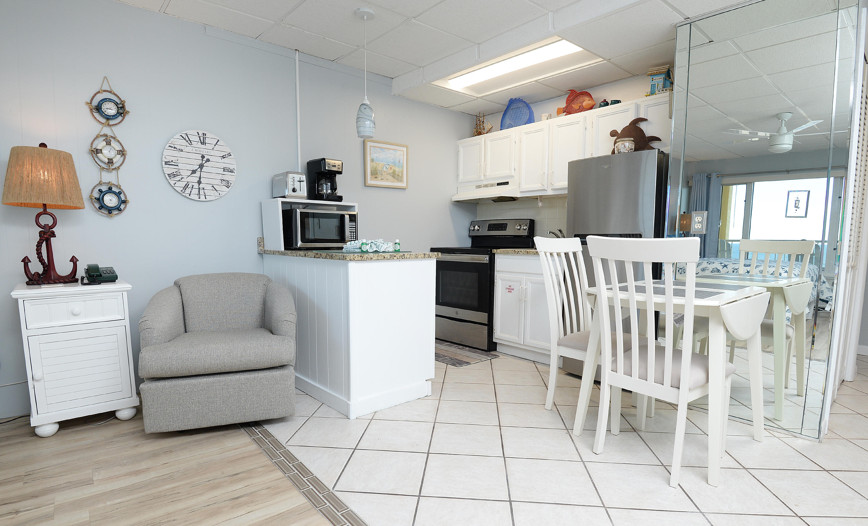 CONTINENTAL CONDO - Residential
