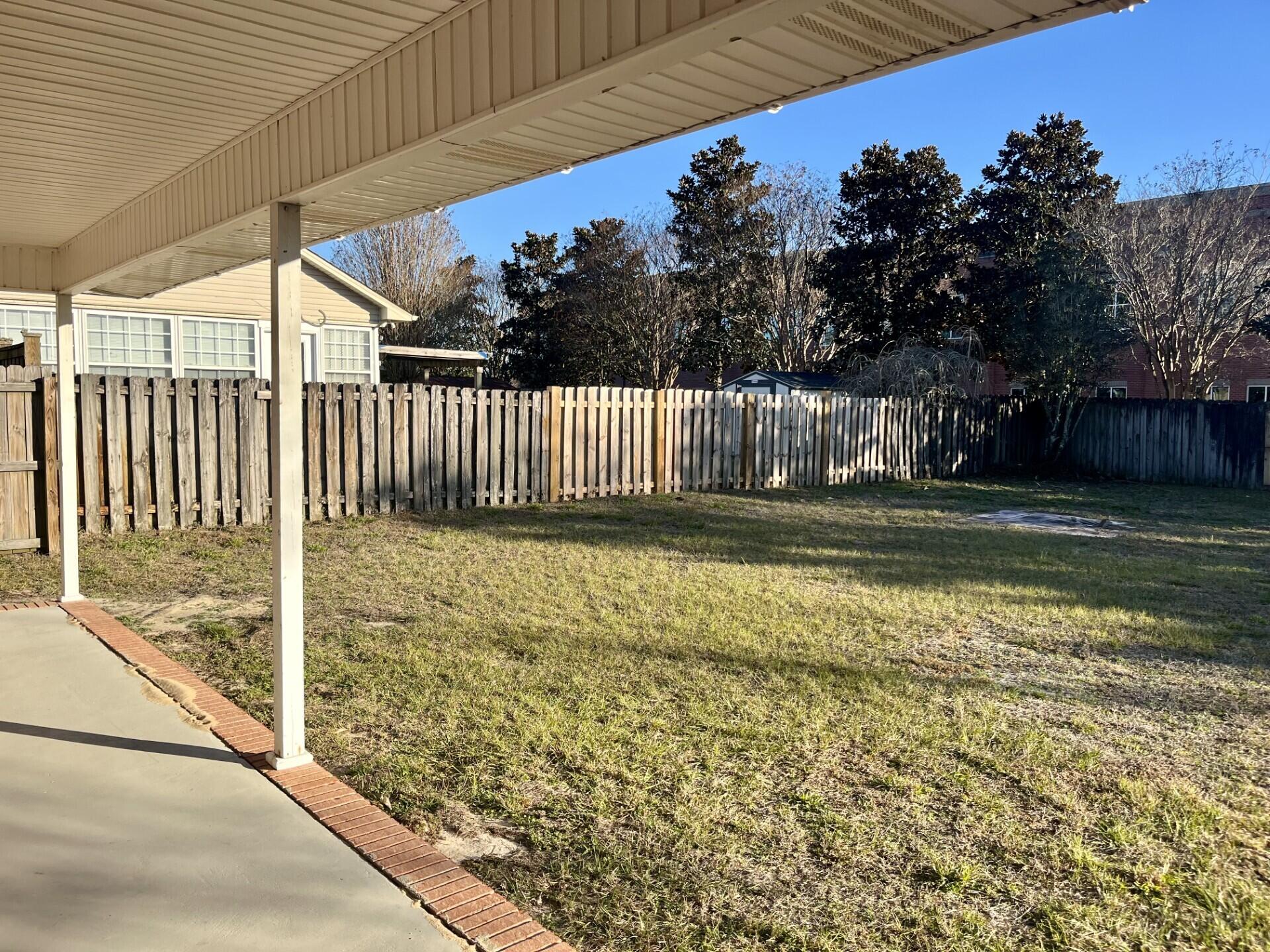 JACKSON TRAIL - Residential Lease