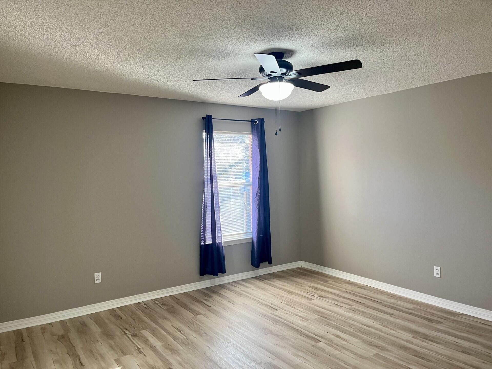 JACKSON TRAIL - Residential Lease
