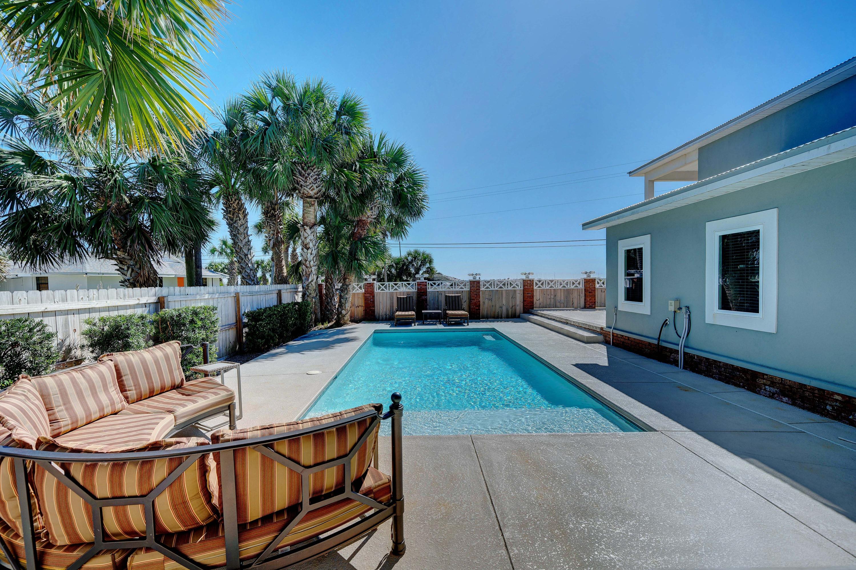 SANTA MONICA BEACH - Residential