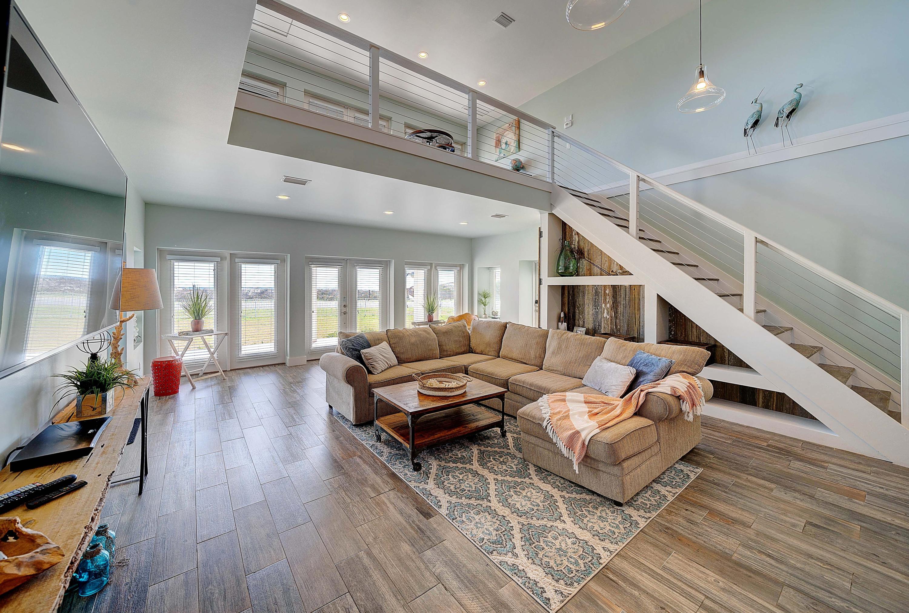 SANTA MONICA BEACH - Residential