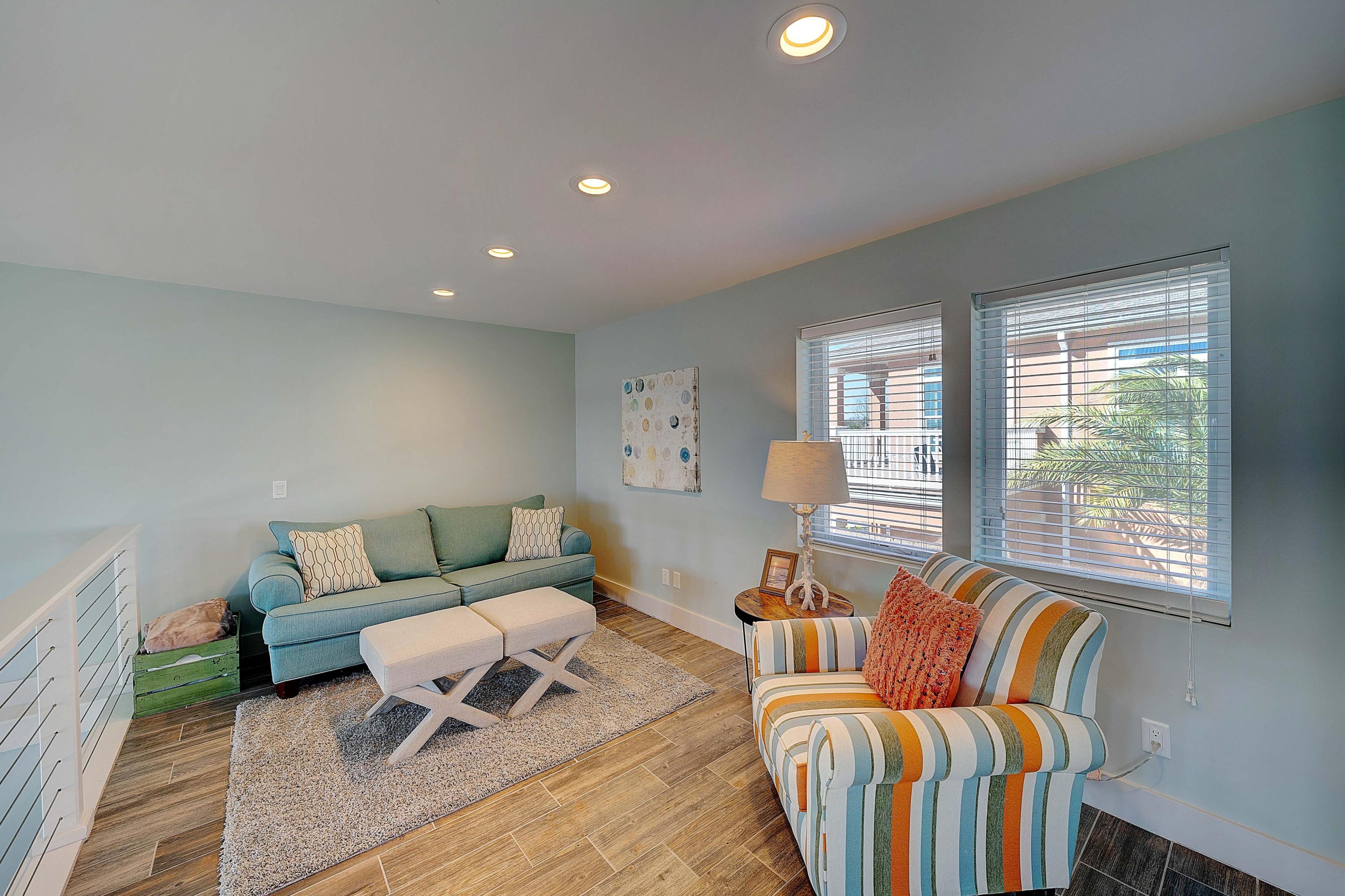 SANTA MONICA BEACH - Residential