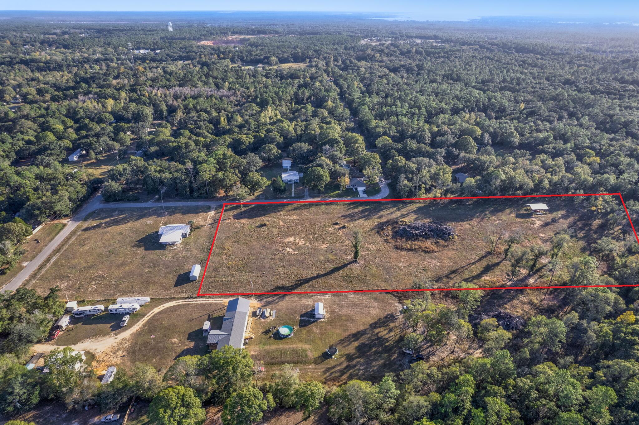 NO RECORDED SUBDIVISION - Land