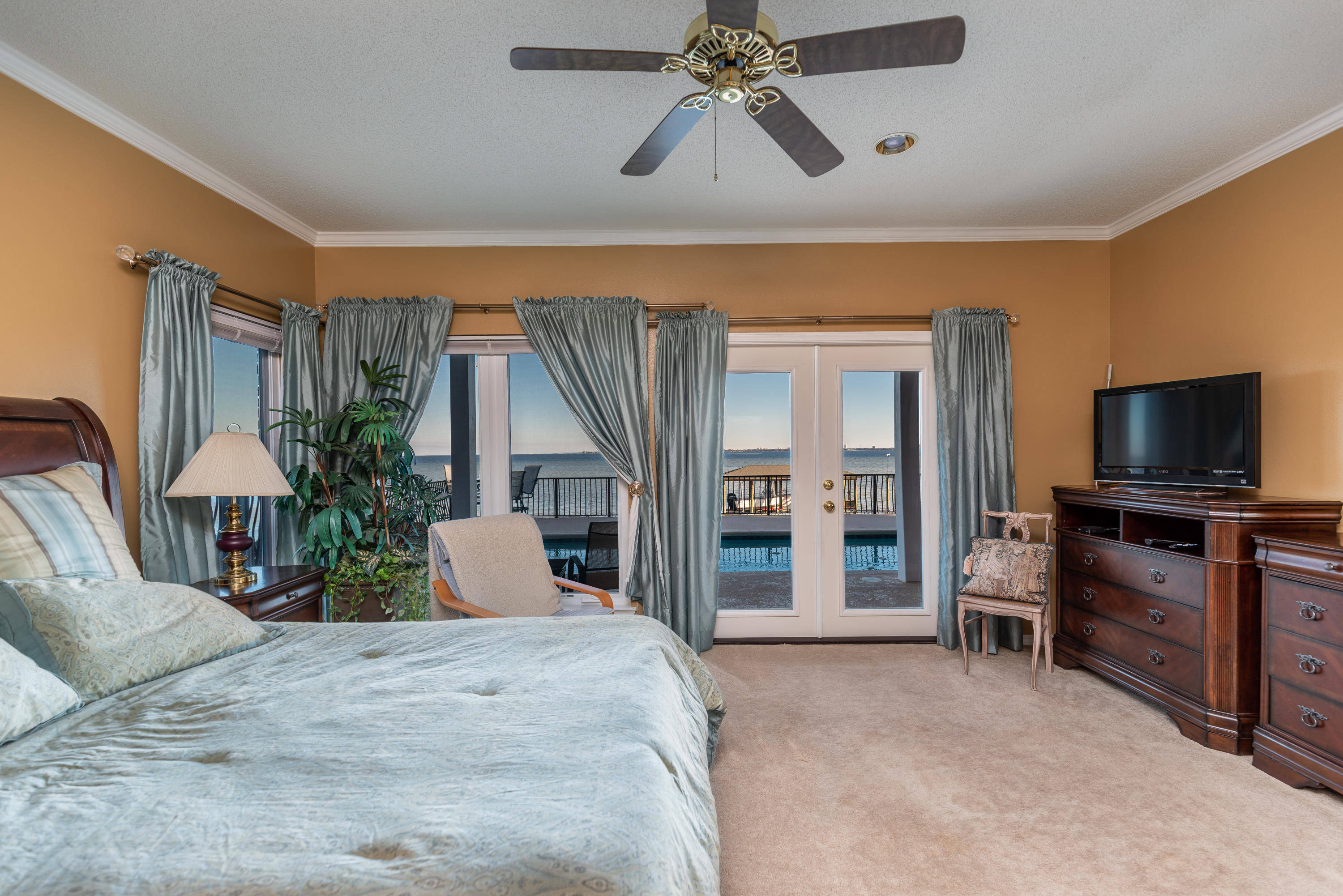 SHALIMAR POINTE S/D - Residential