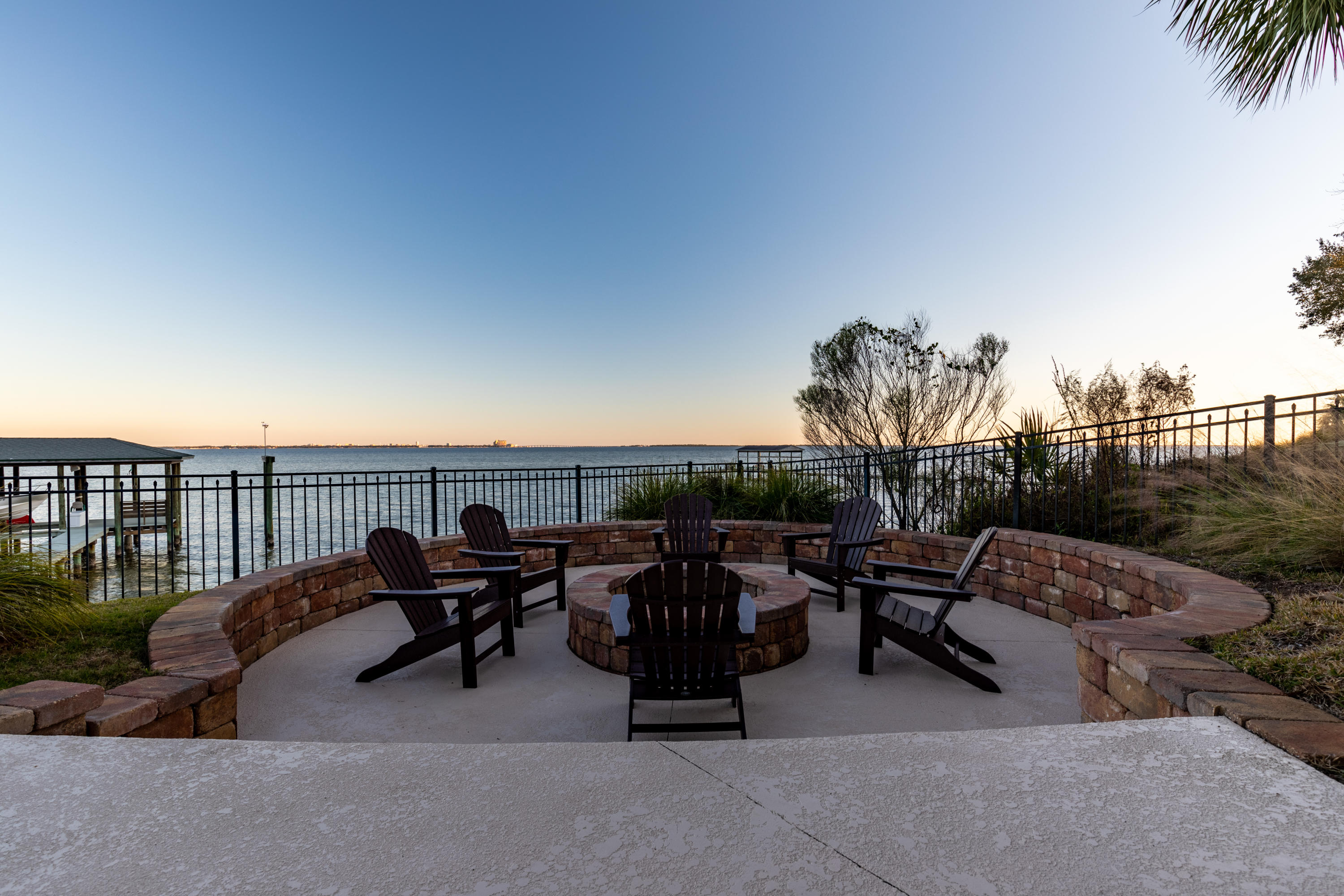 SHALIMAR POINTE S/D - Residential