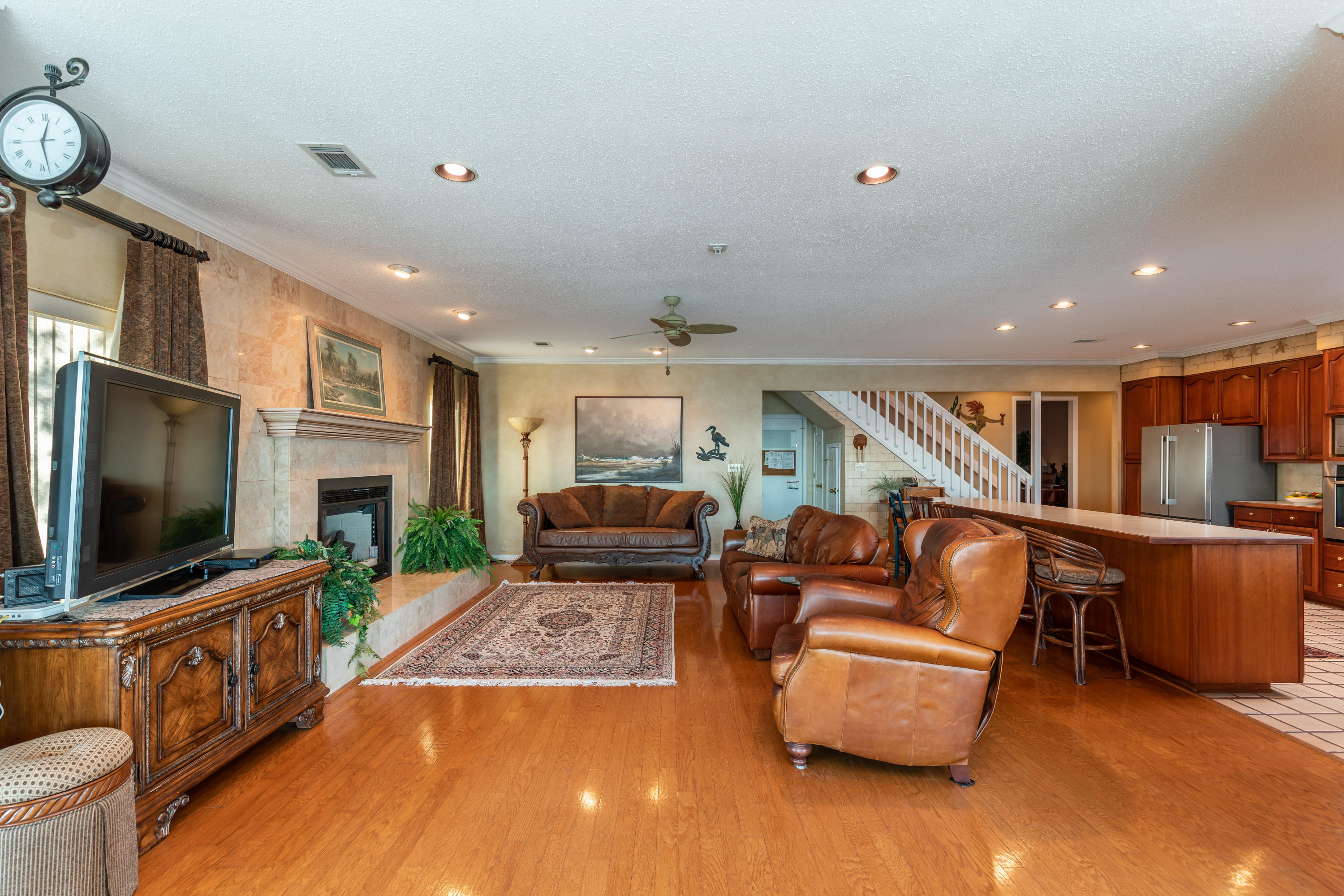 SHALIMAR POINTE S/D - Residential