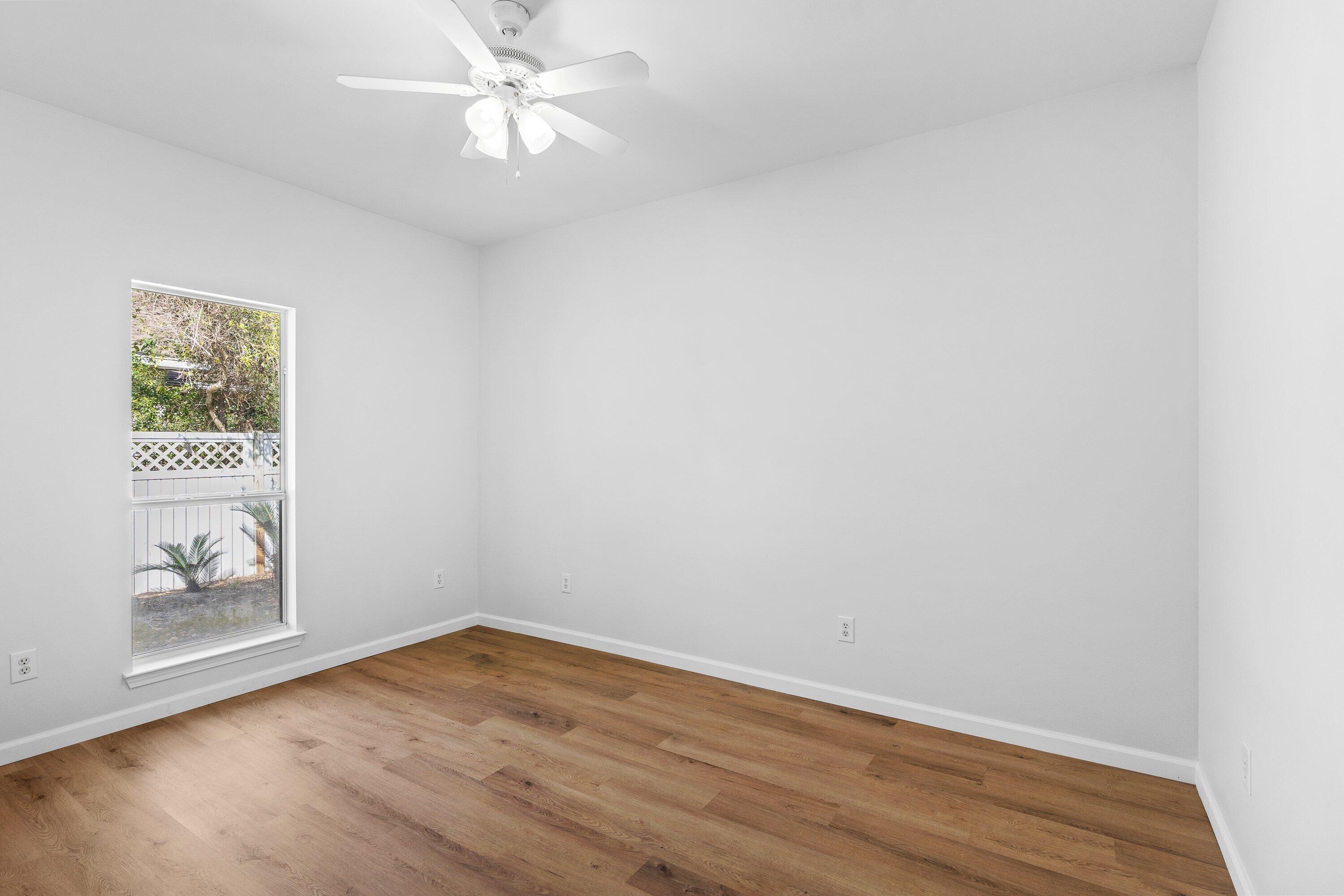 COLONY PARK - Residential