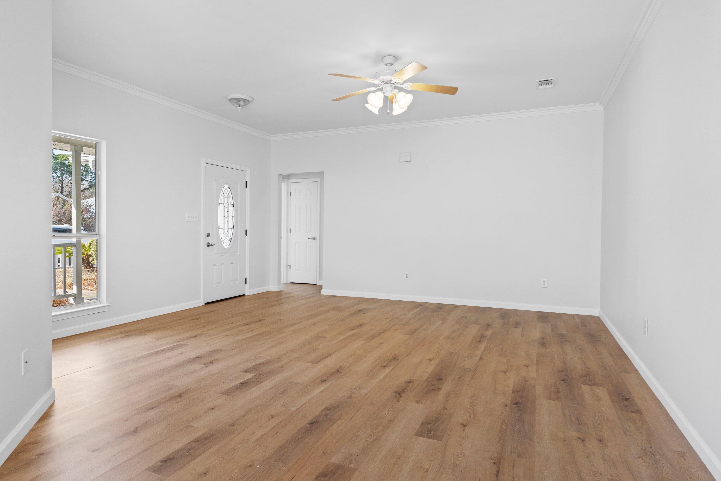 COLONY PARK - Residential