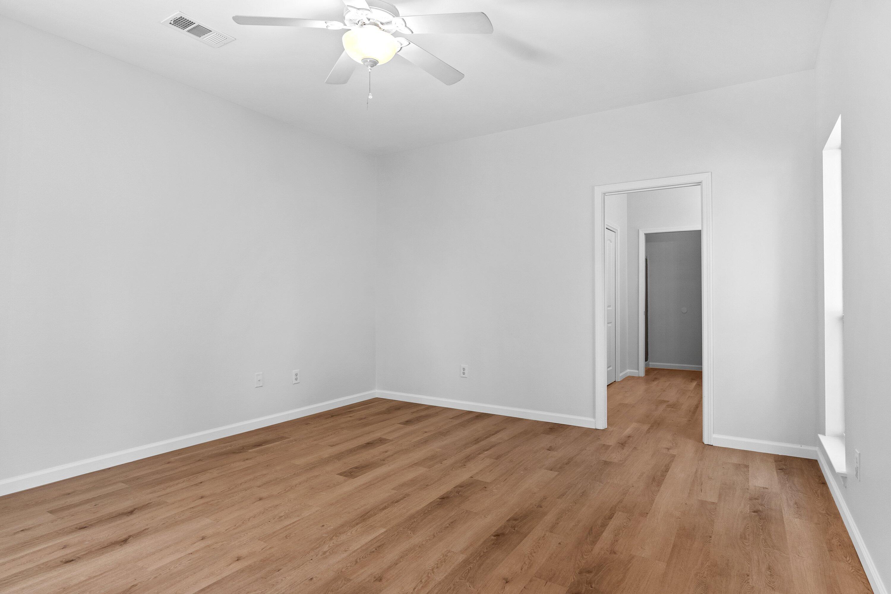 COLONY PARK - Residential