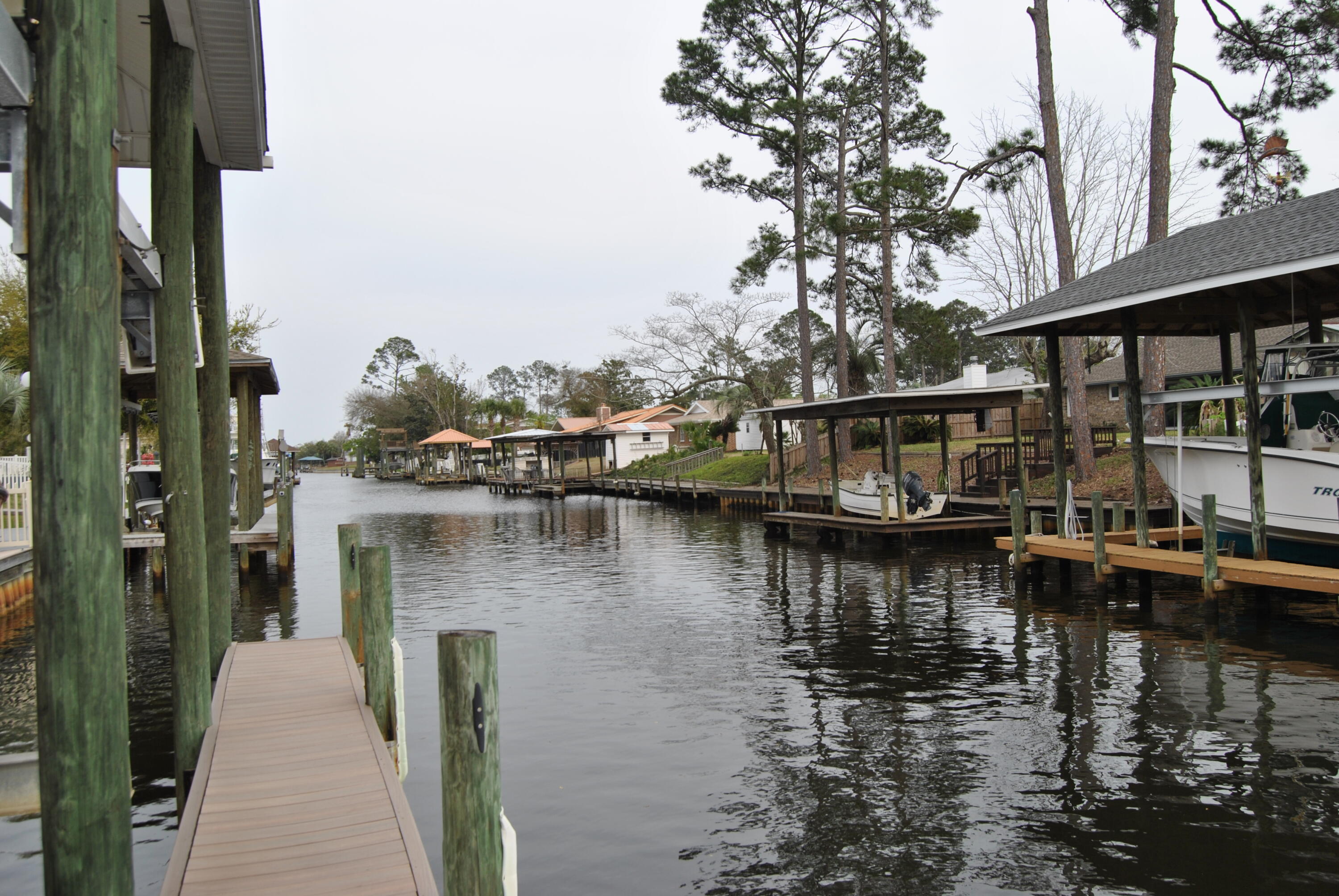 DOLPHIN BAY PH 1 - Residential