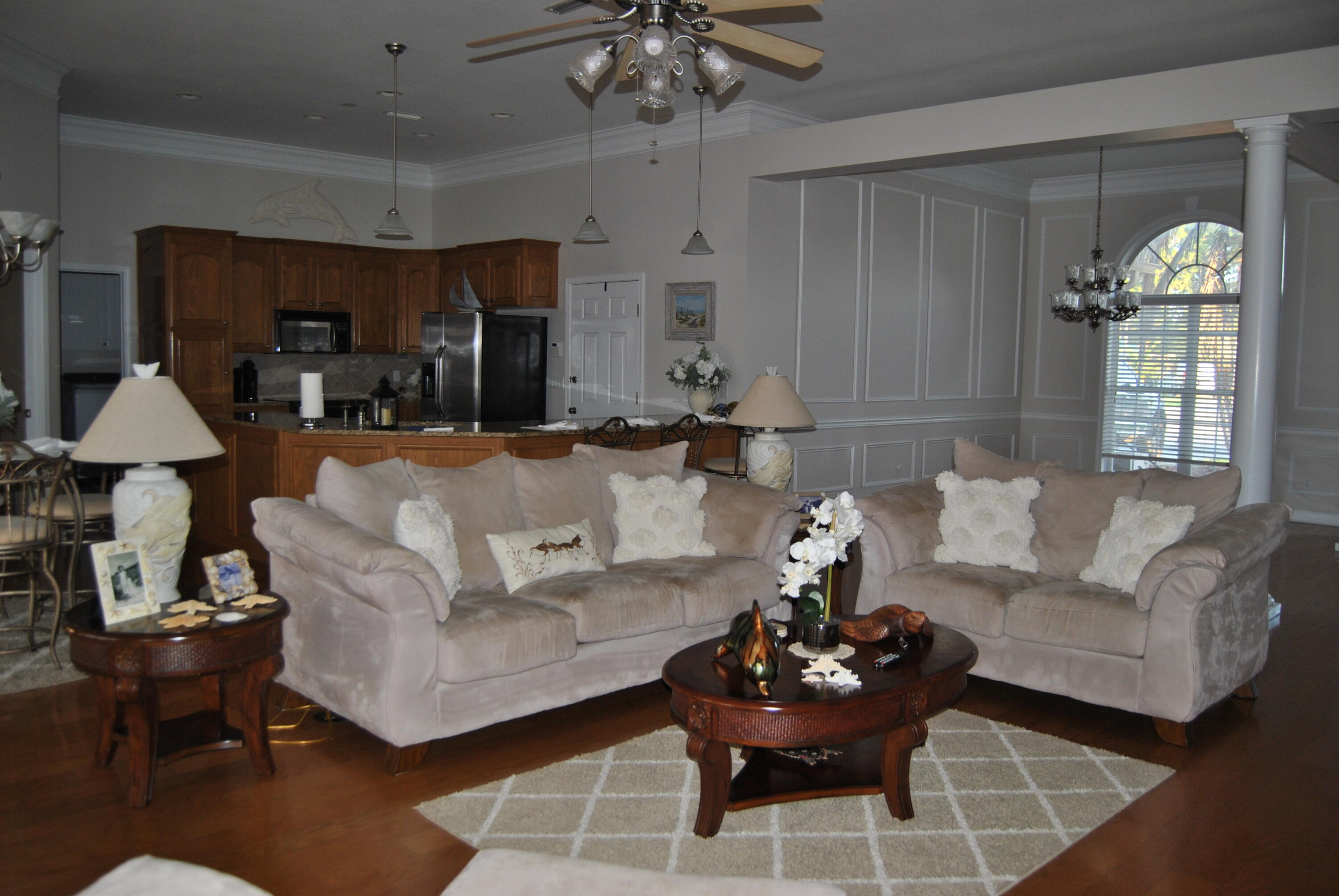 DOLPHIN BAY PH 1 - Residential