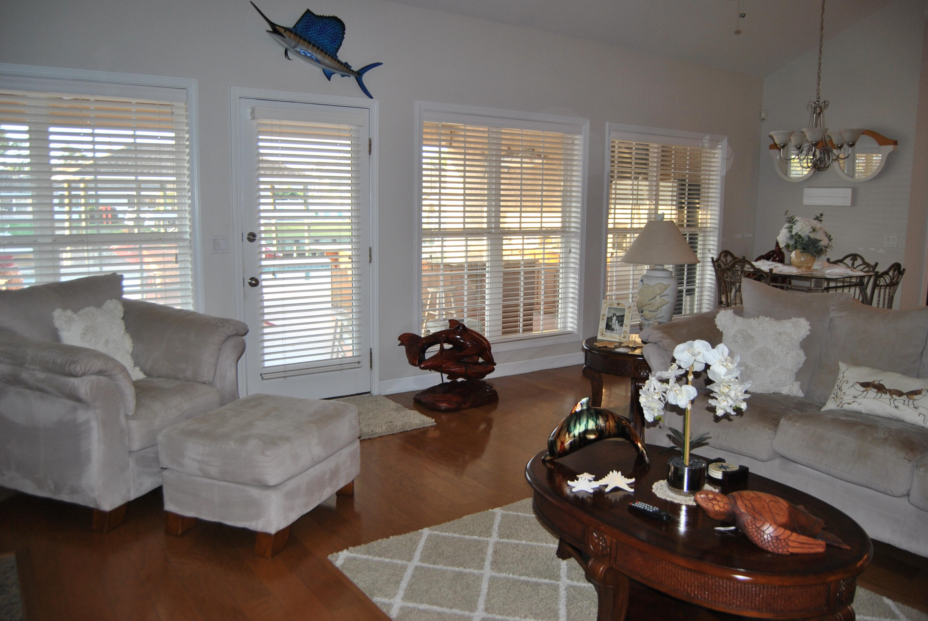 DOLPHIN BAY PH 1 - Residential