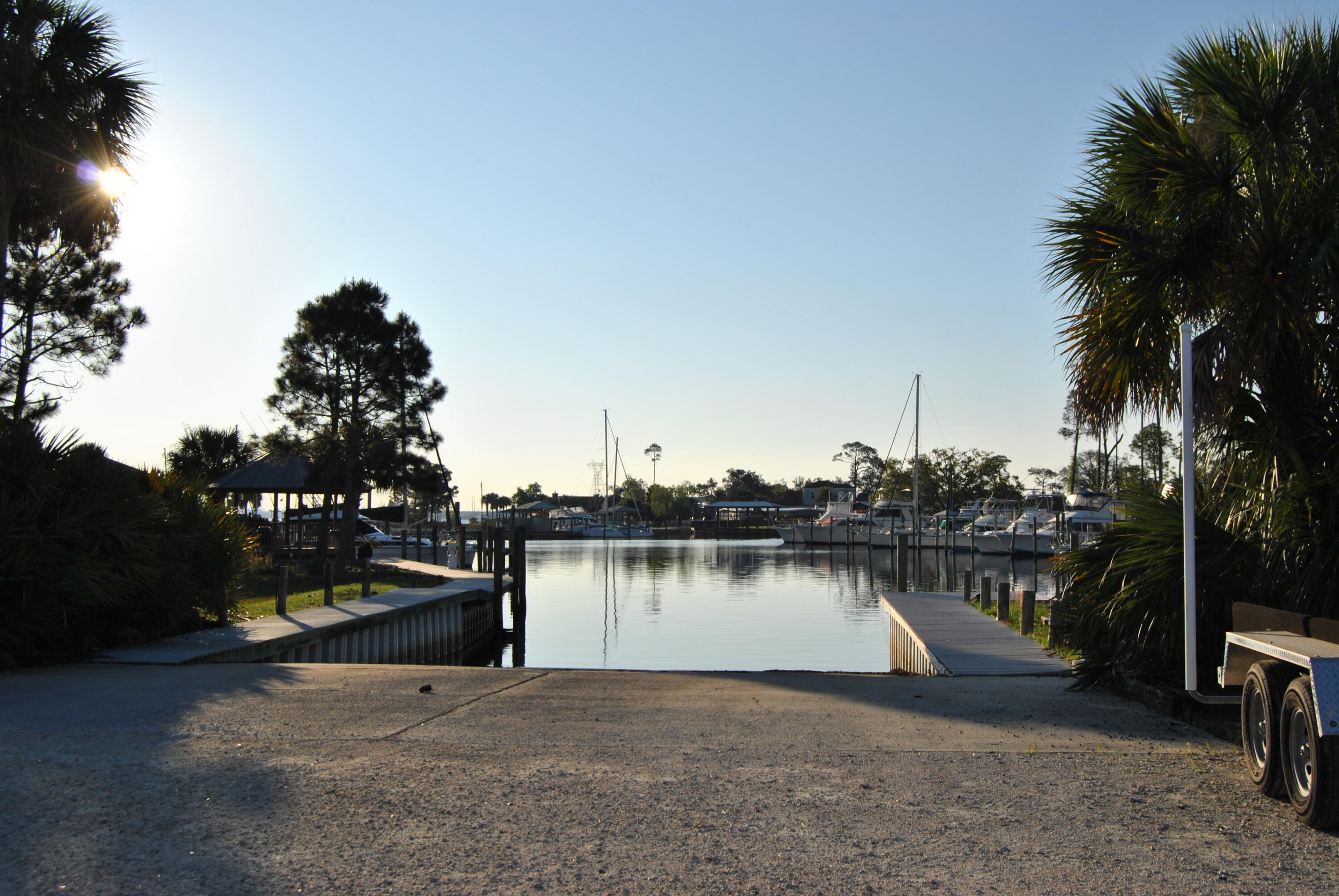 DOLPHIN BAY PH 1 - Residential