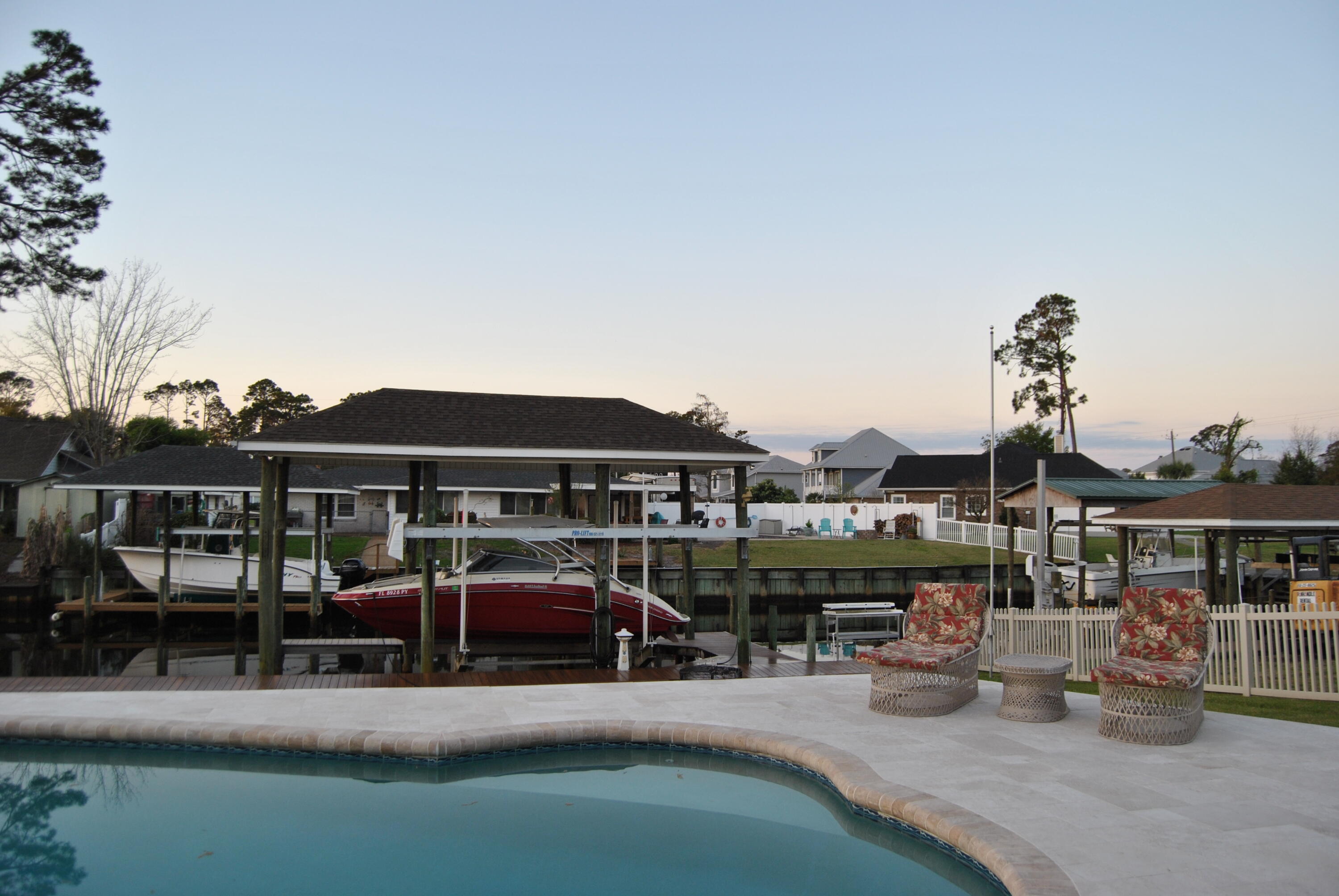 DOLPHIN BAY PH 1 - Residential