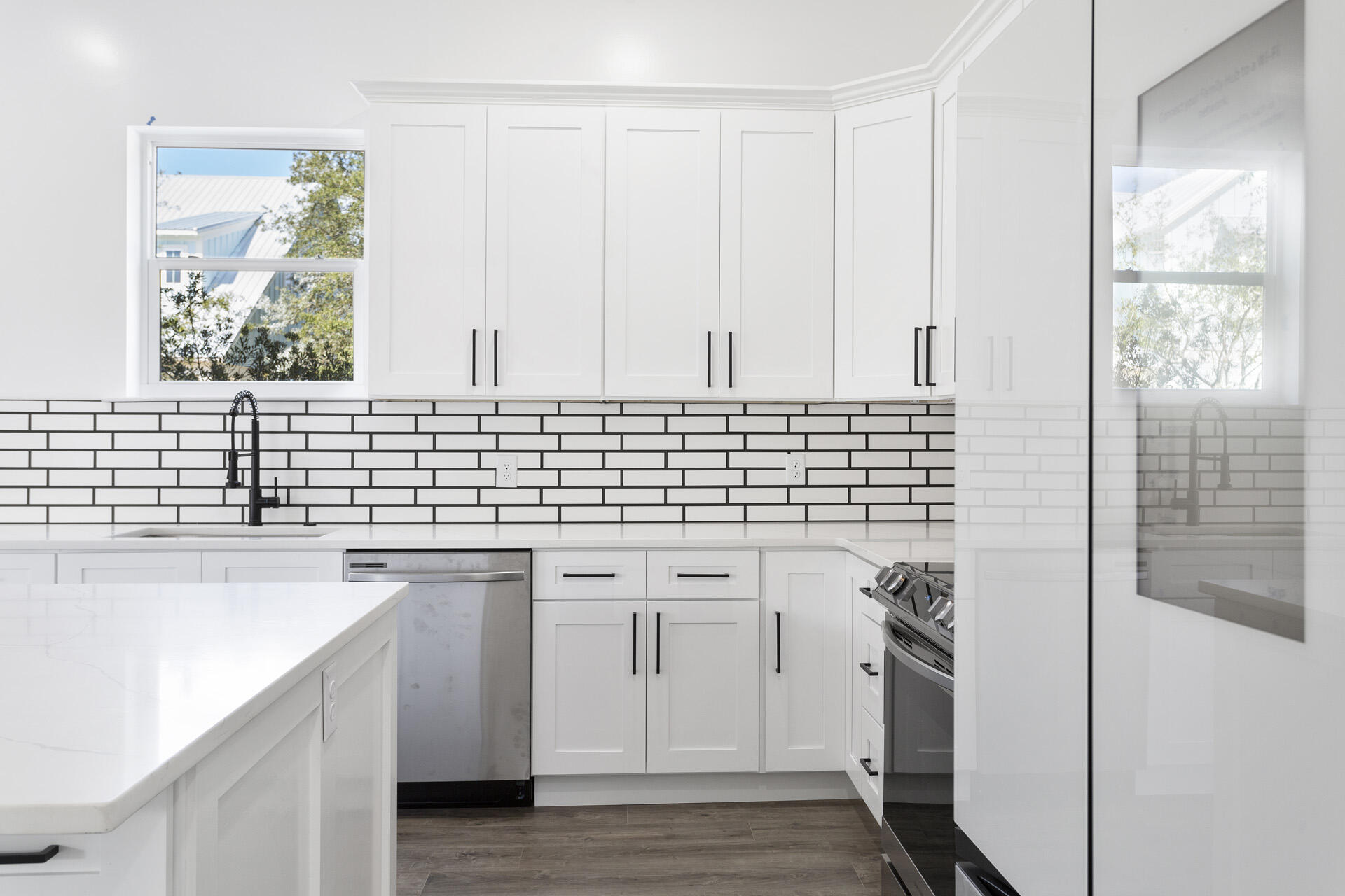 HIDDEN GROVE - Residential