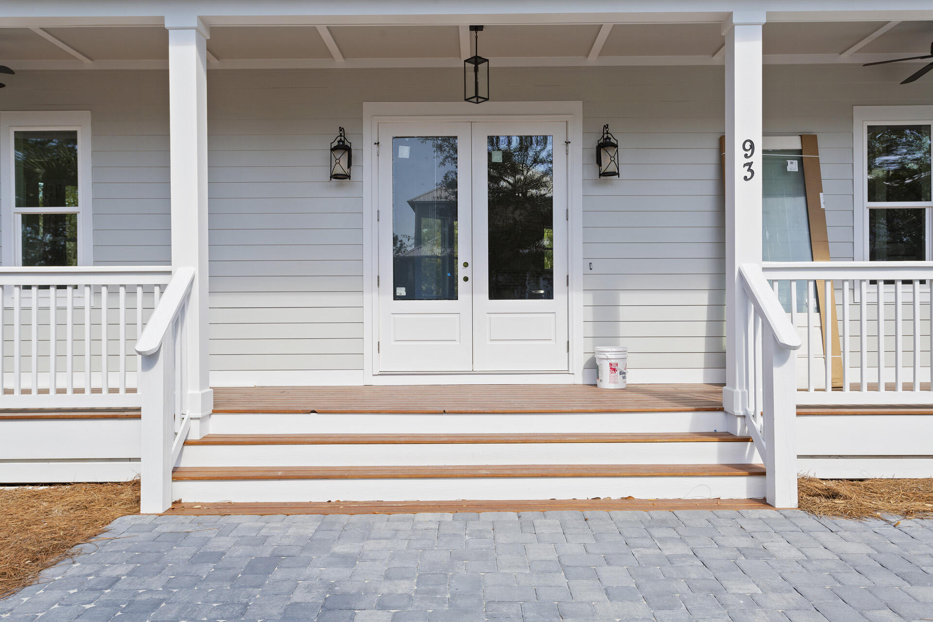 HIDDEN GROVE - Residential