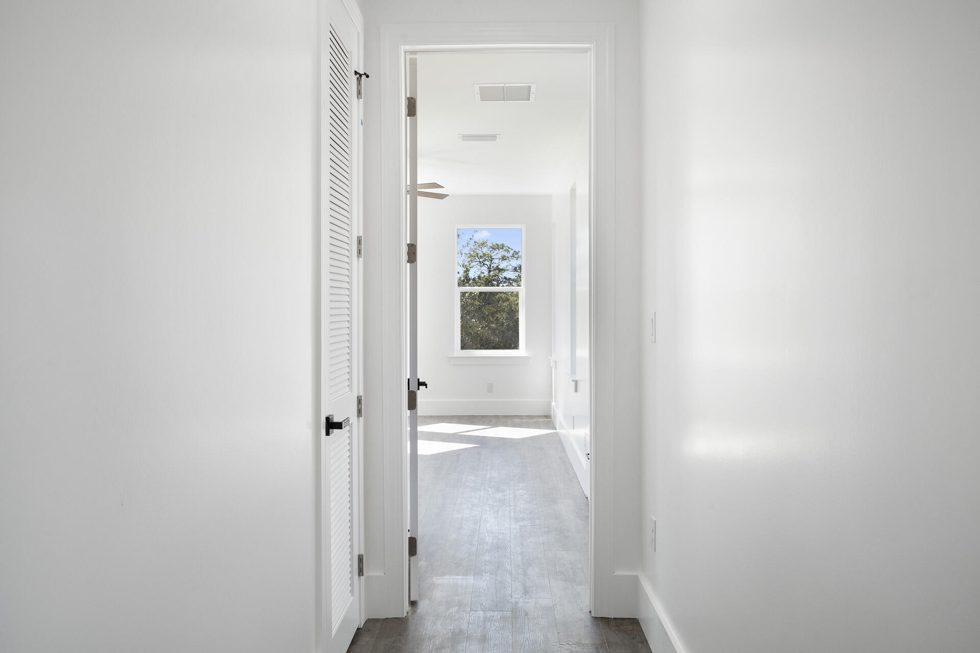 HIDDEN GROVE - Residential