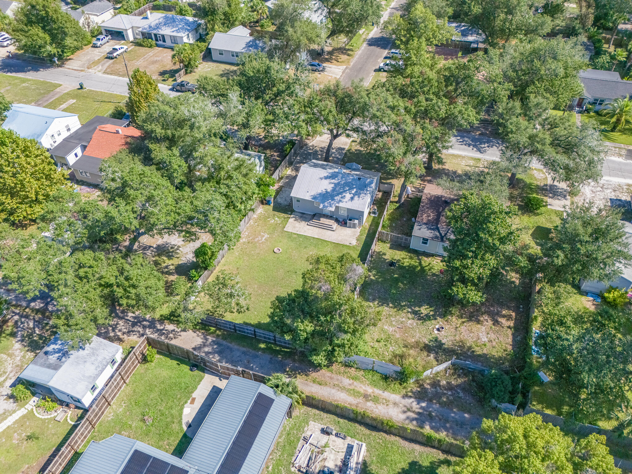 NO RECORDED SUBDIVISION - Residential
