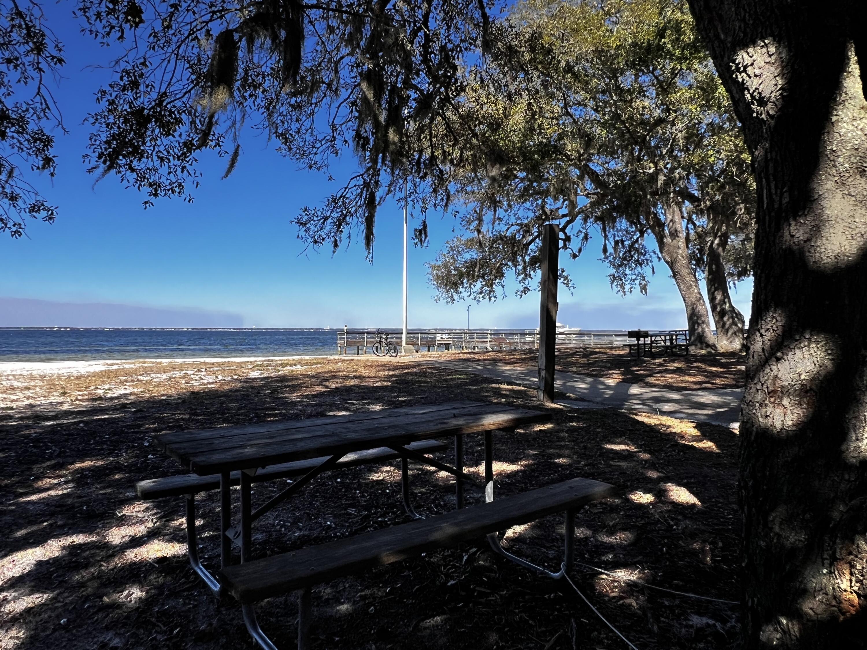 CALHOUN S/D DESTIN - Land