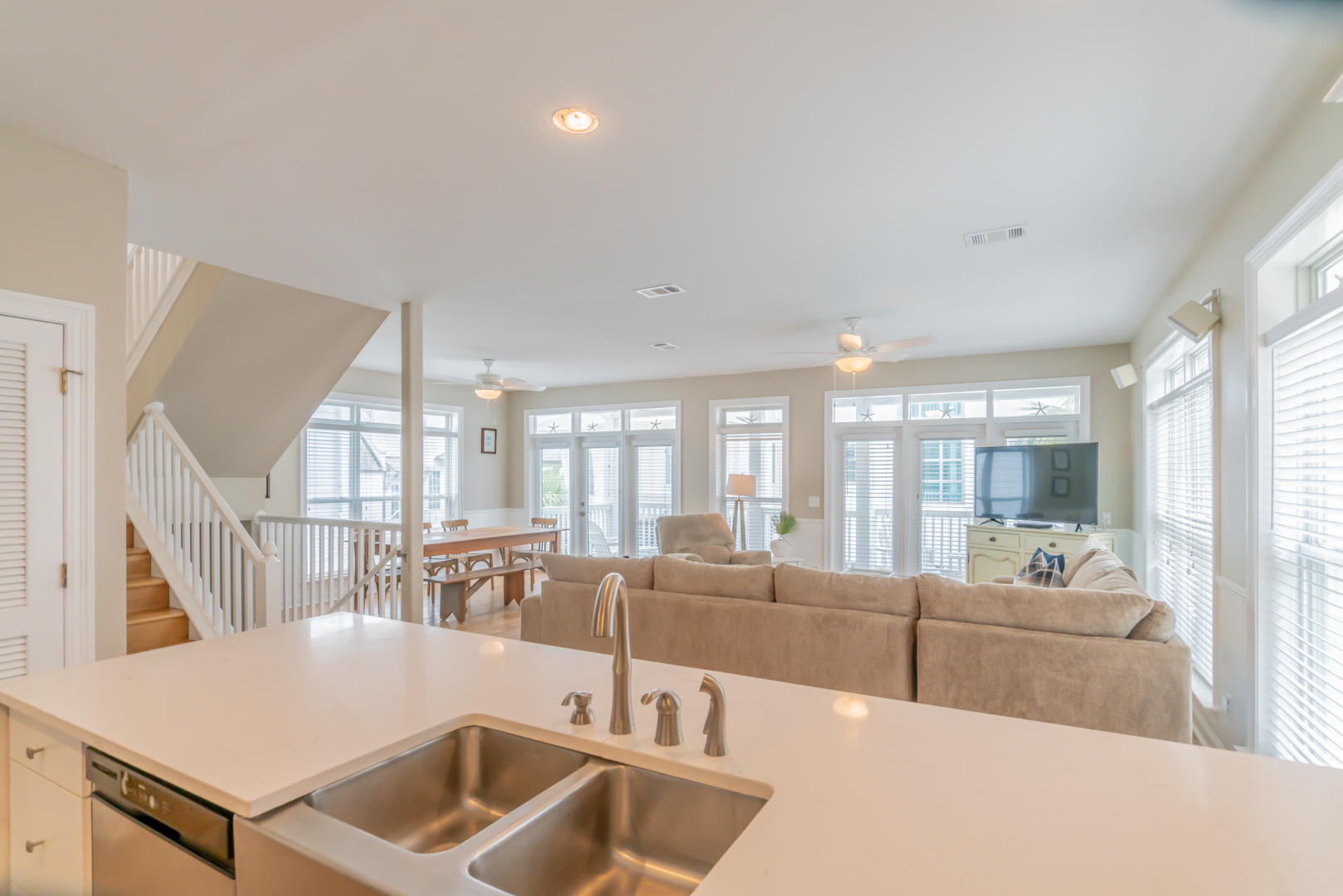 WATER'S EDGE - Residential