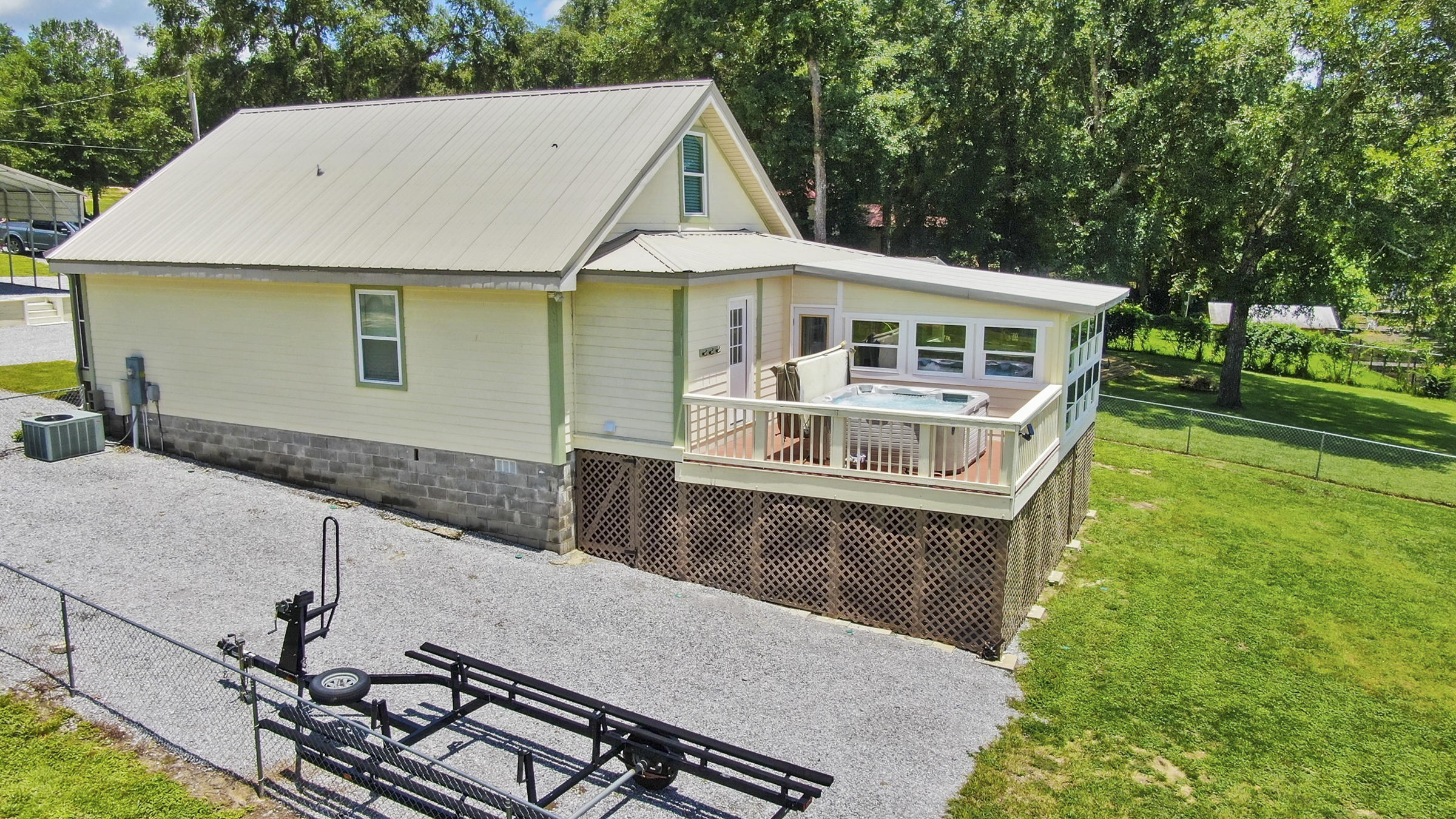 JUNIPER LAKE ESTATES - Residential