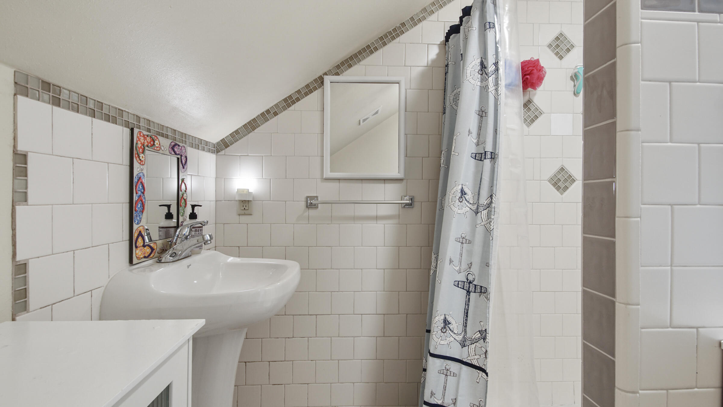 JUNIPER LAKE ESTATES - Residential