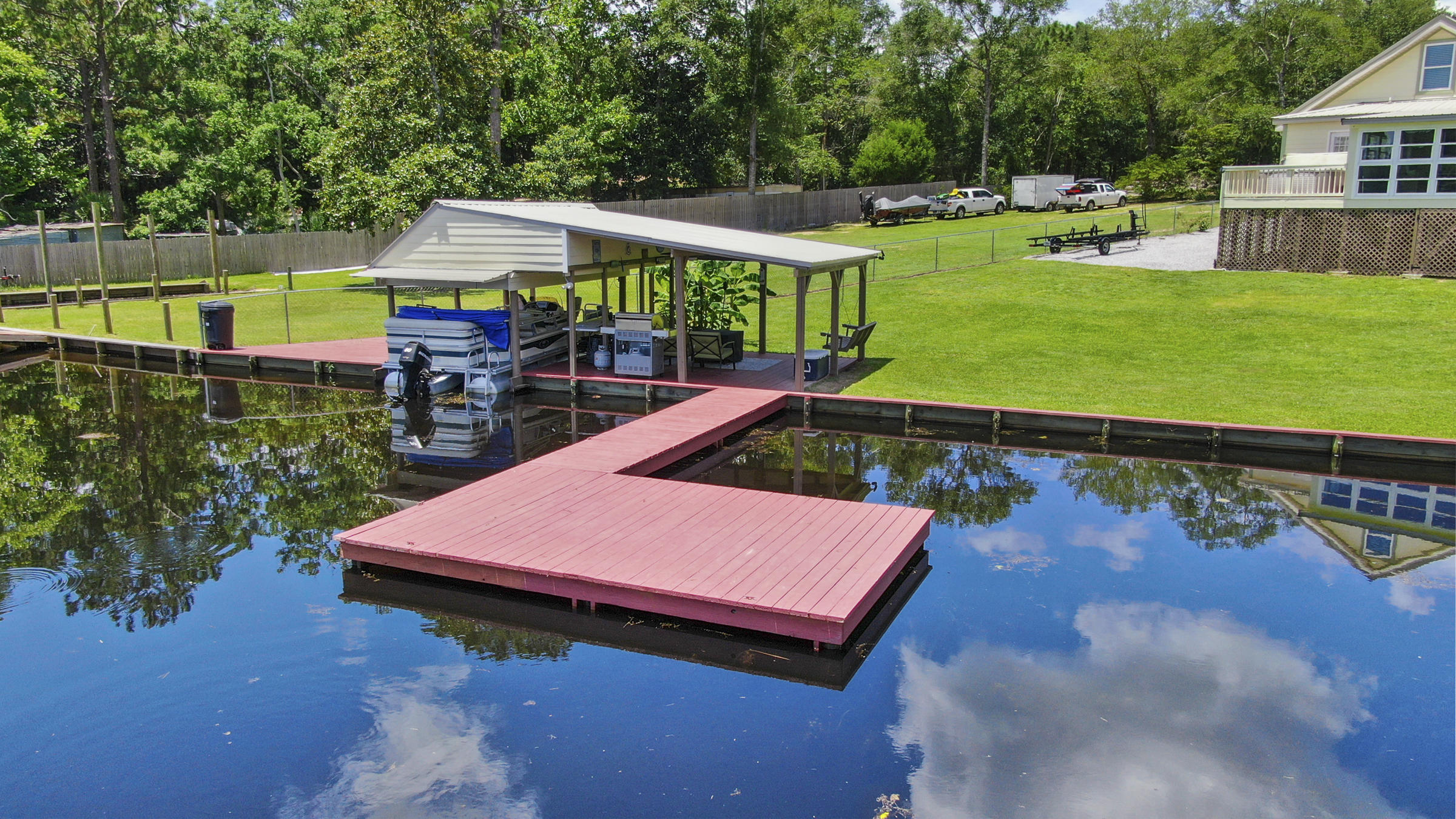 JUNIPER LAKE ESTATES - Residential