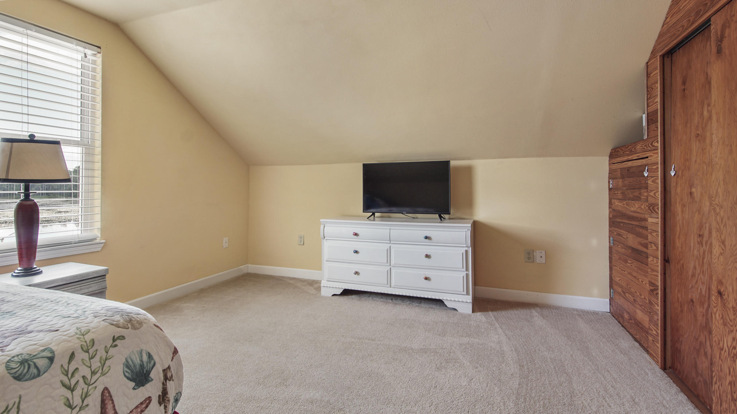 JUNIPER LAKE ESTATES - Residential