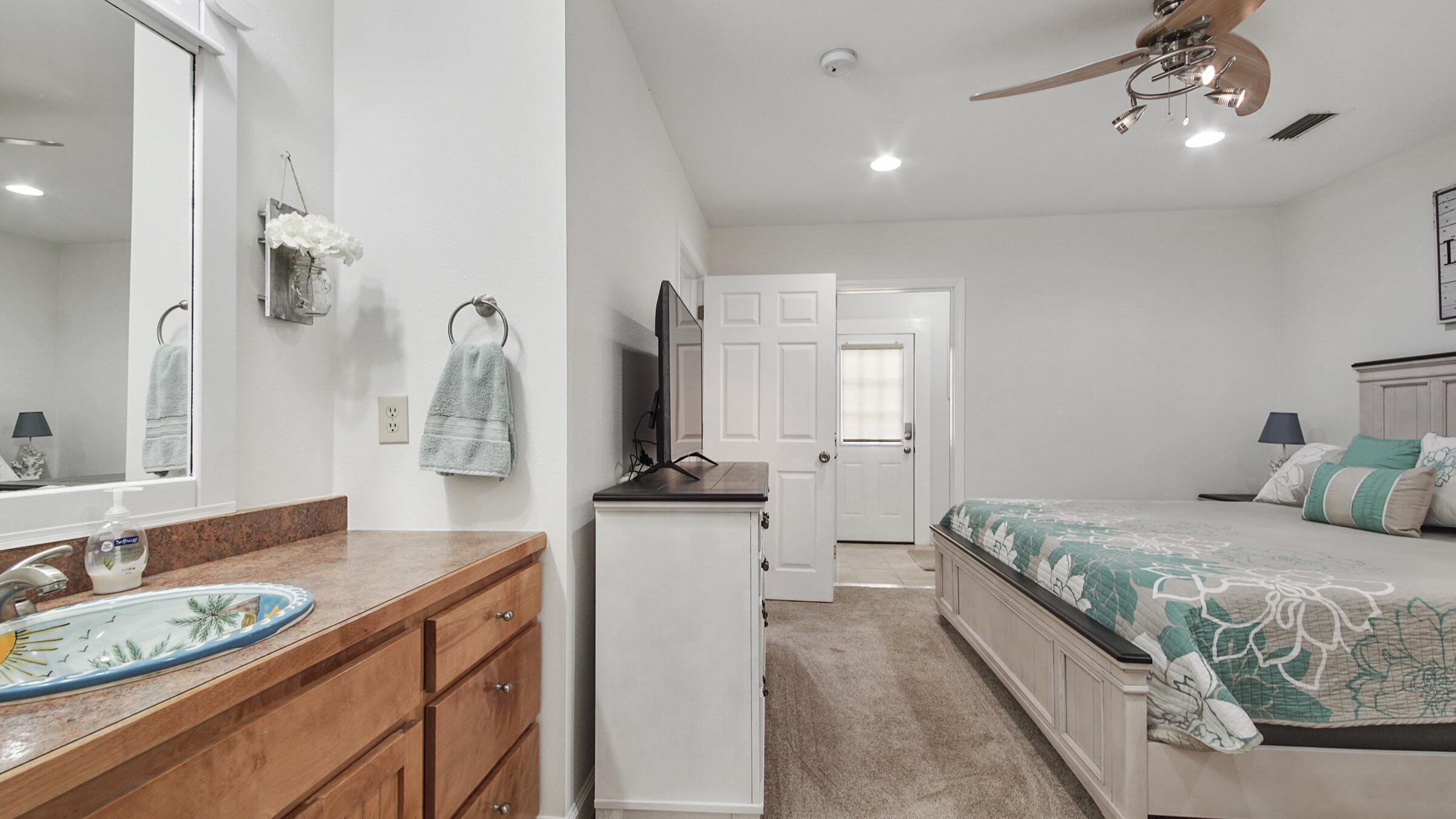 JUNIPER LAKE ESTATES - Residential