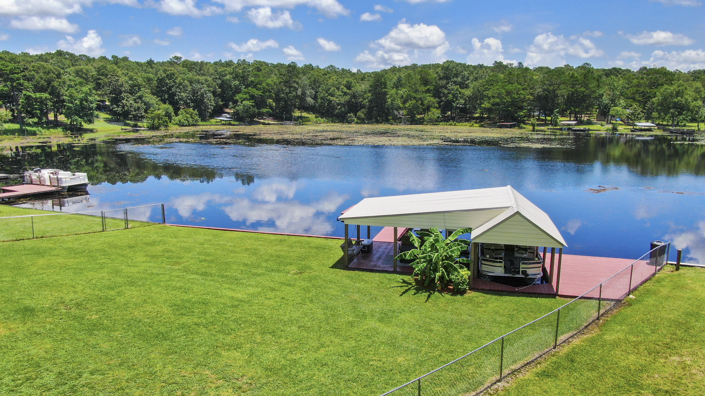 JUNIPER LAKE ESTATES - Residential