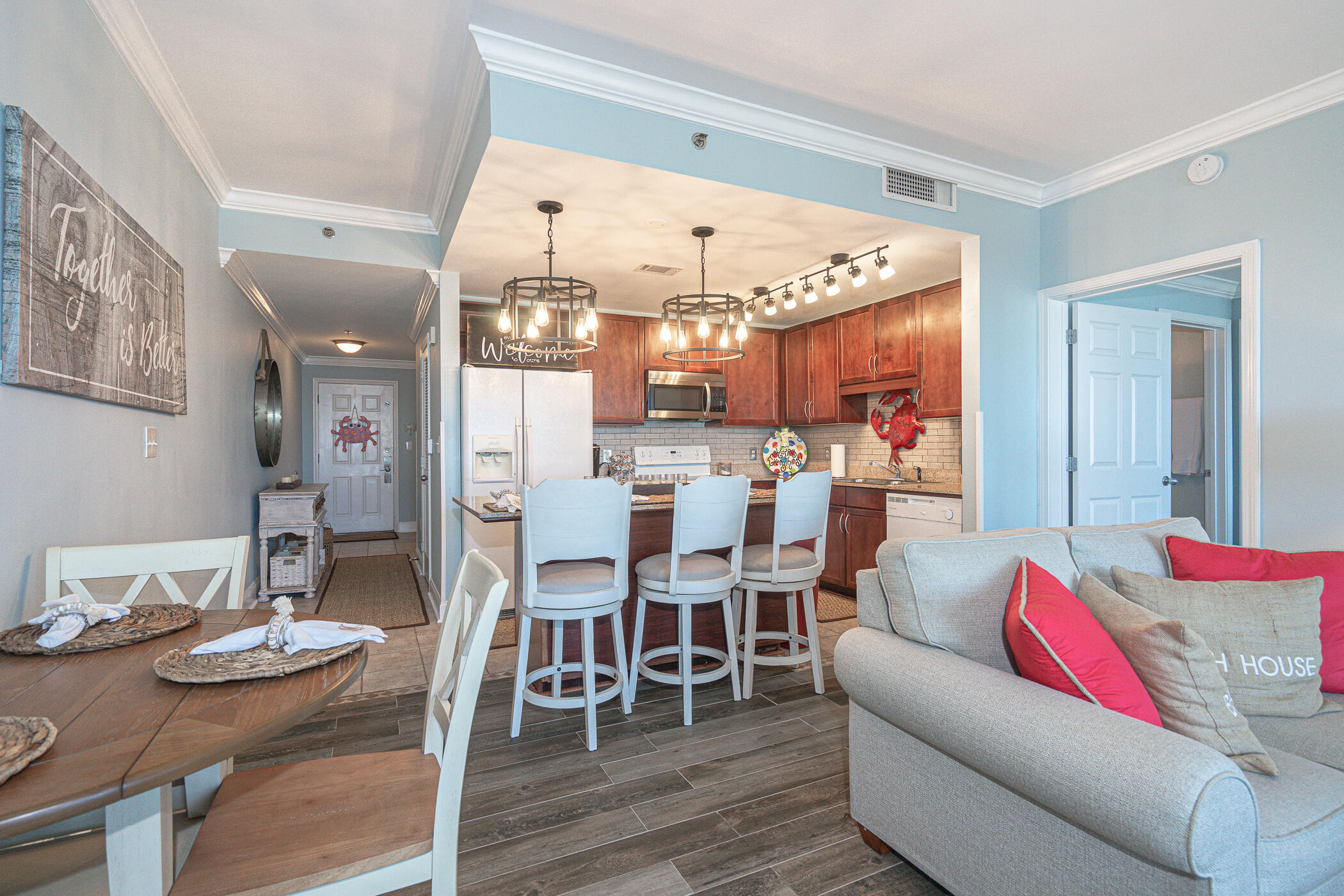 Laketown Wharf - Residential