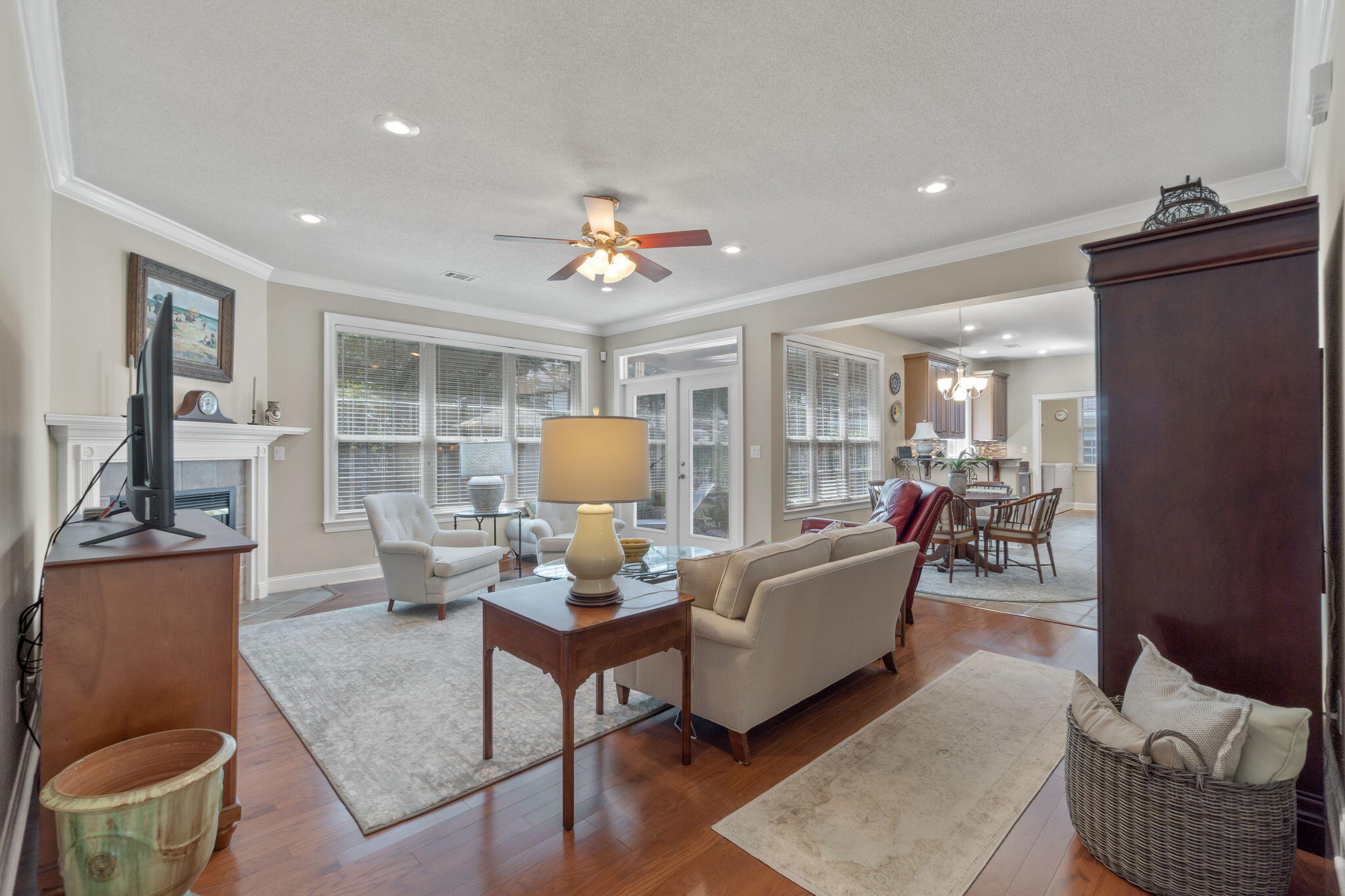 BOLTON'S LANDING - Residential